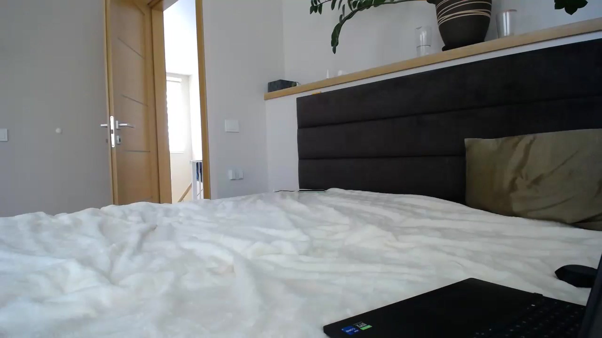 Gallery image thumbnail from EmilyTease's myfreecams stream on, 07/09/2024, 12:26 image 19 of 20
