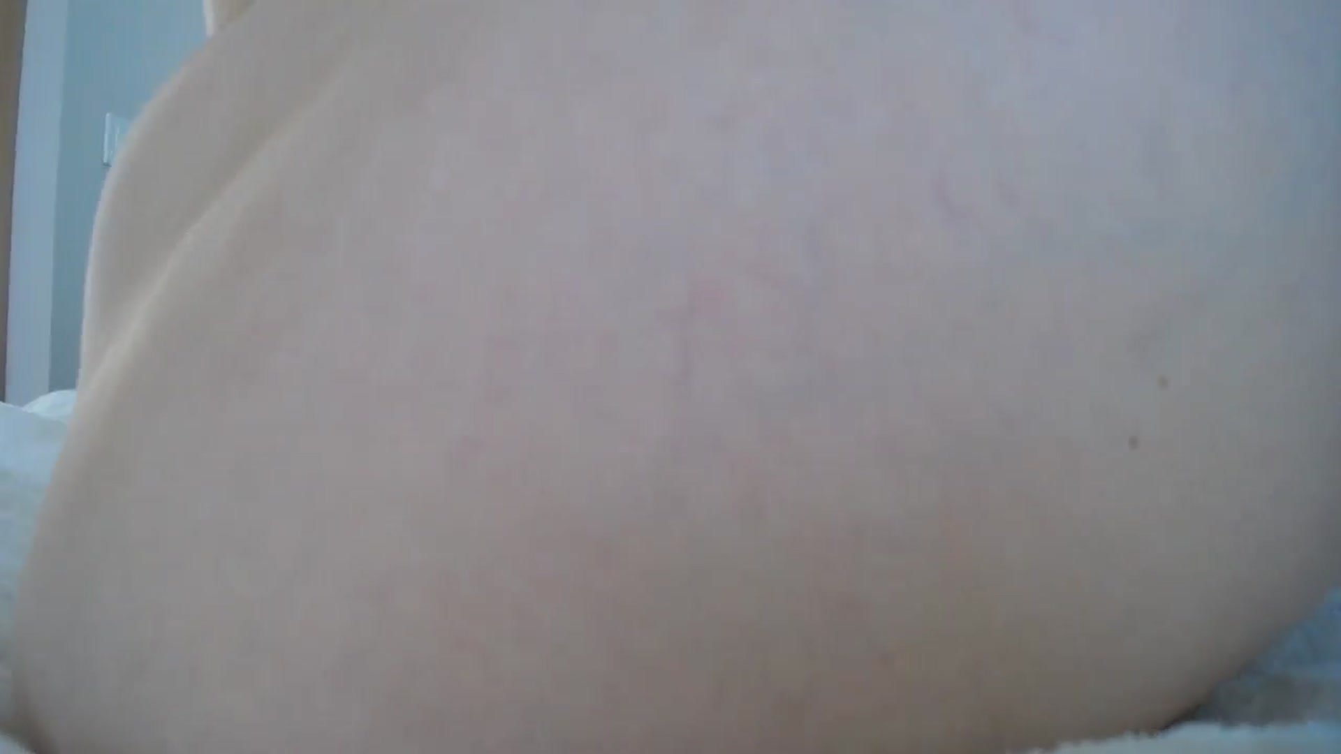 Gallery image thumbnail from EmilyTease's myfreecams stream on, 09/17/2024, 13:06 image 8 of 20