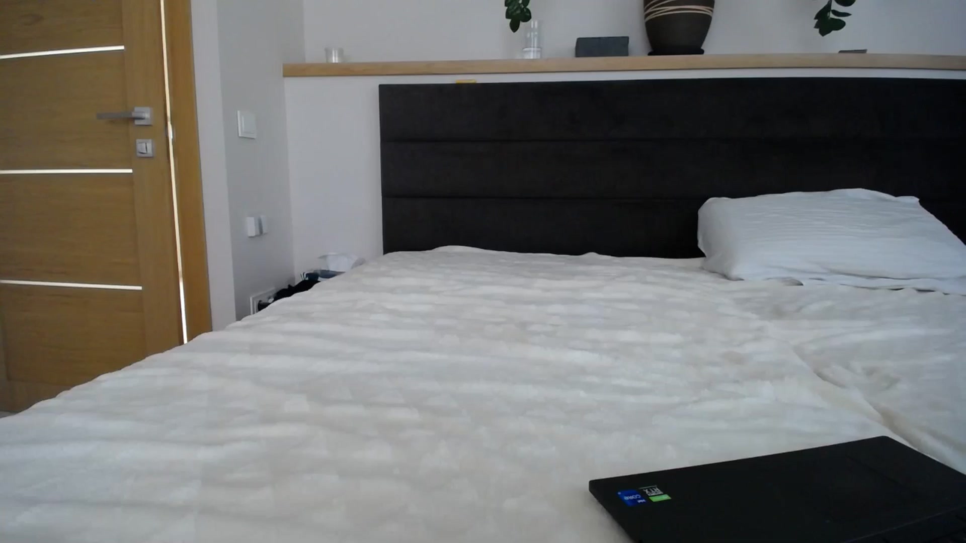 Gallery image thumbnail from EmilyTease's myfreecams stream on, 09/18/2024, 13:09 image 13 of 20