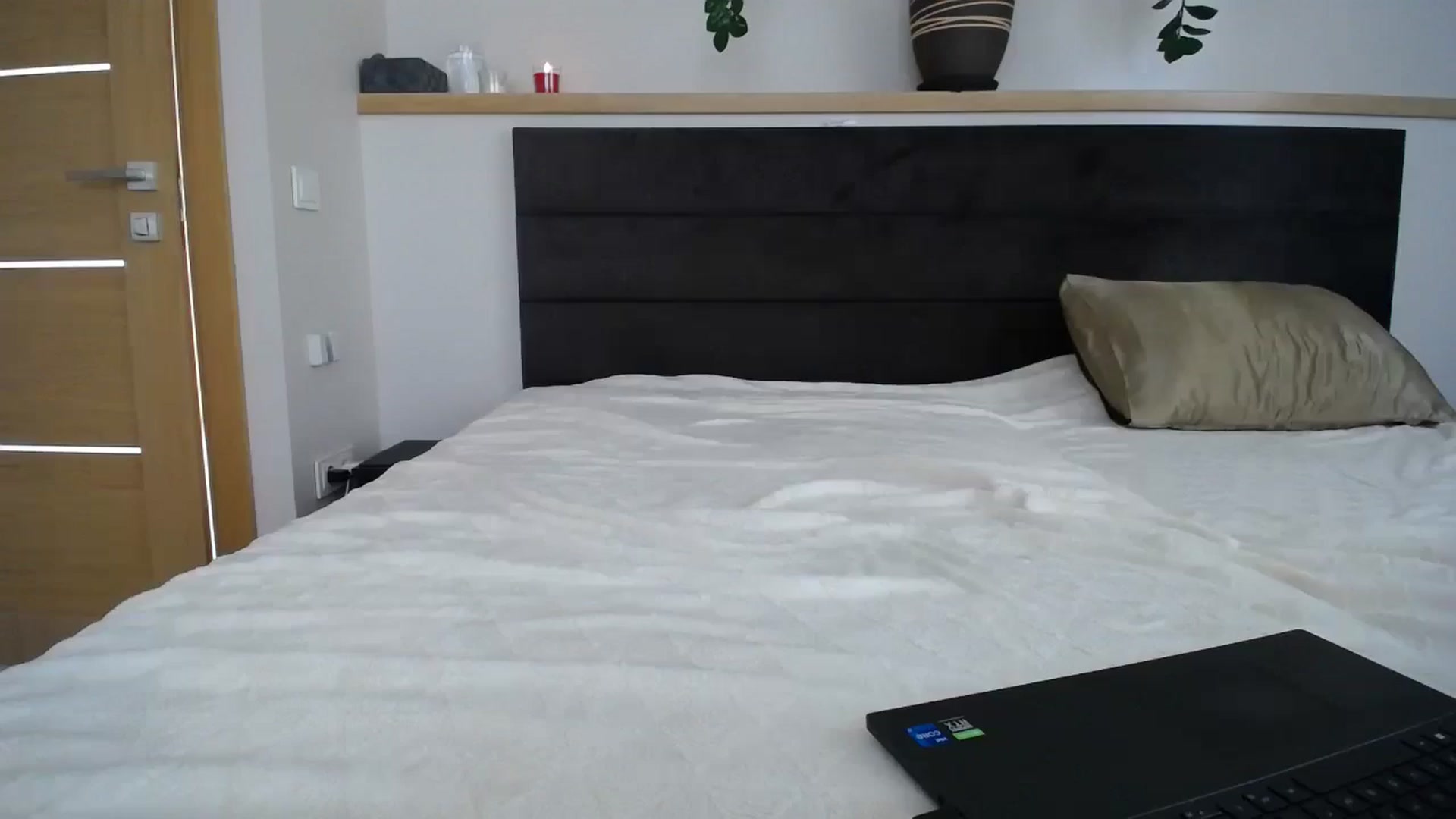 Gallery image thumbnail from EmilyTease's myfreecams stream on, 09/27/2024, 11:32 image 20 of 20