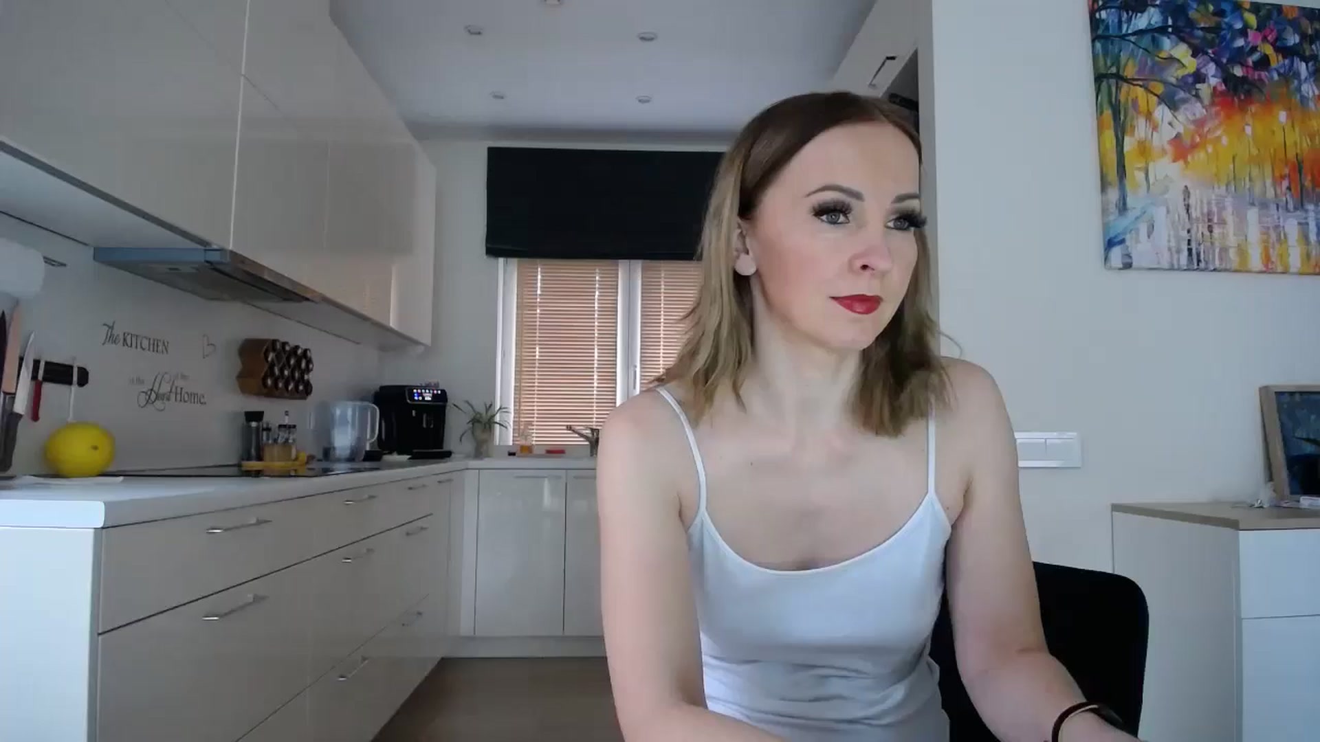Gallery image thumbnail from EmilyTease's myfreecams stream on, 11/08/2024, 12:23 image 1 of 20