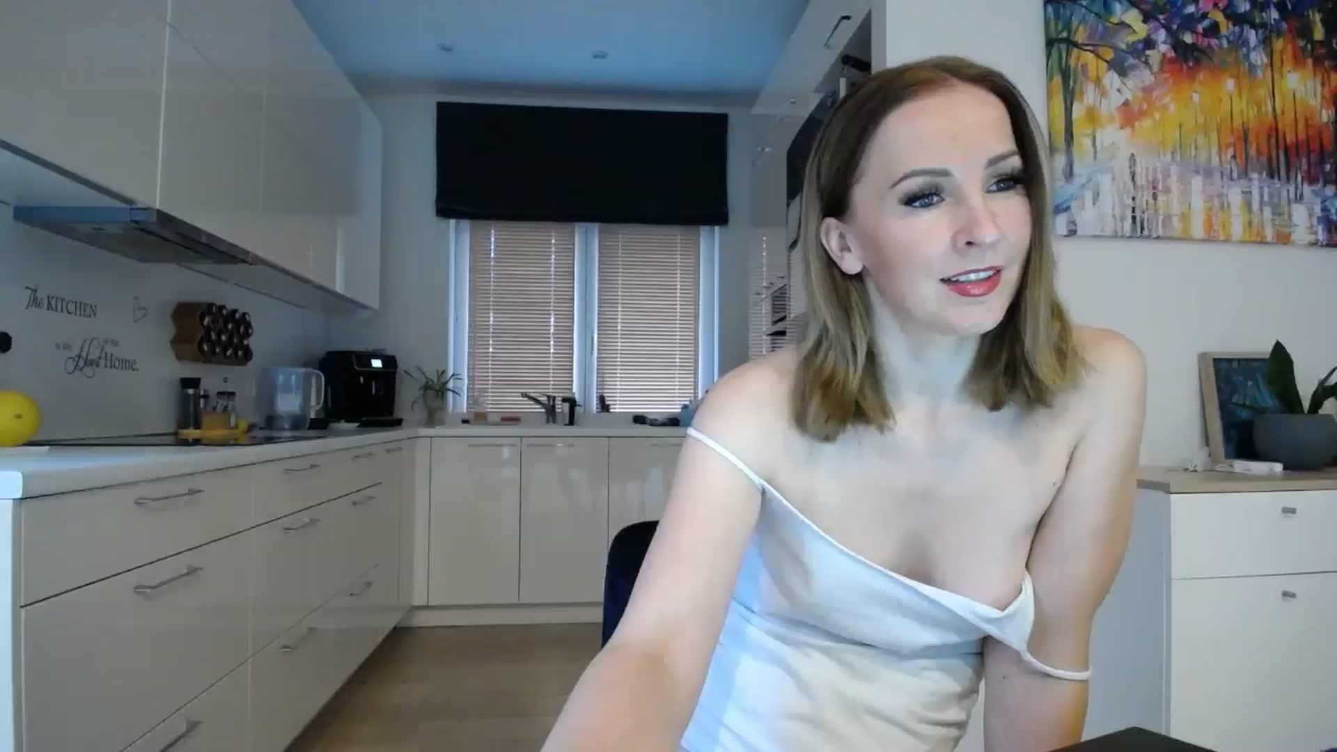 Gallery image thumbnail from EmilyTease's myfreecams stream on, 11/08/2024, 14:09 image 5 of 20