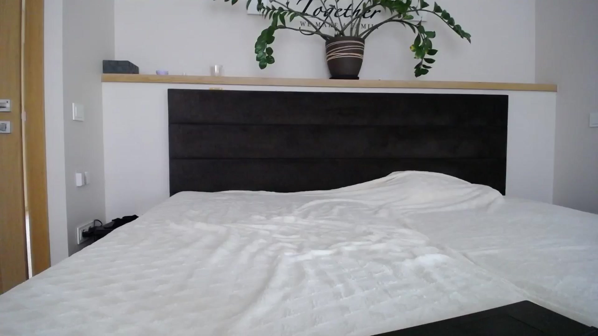 Gallery image thumbnail from EmilyTease's myfreecams stream on, 03/12/2025, 11:57 image 9 of 20