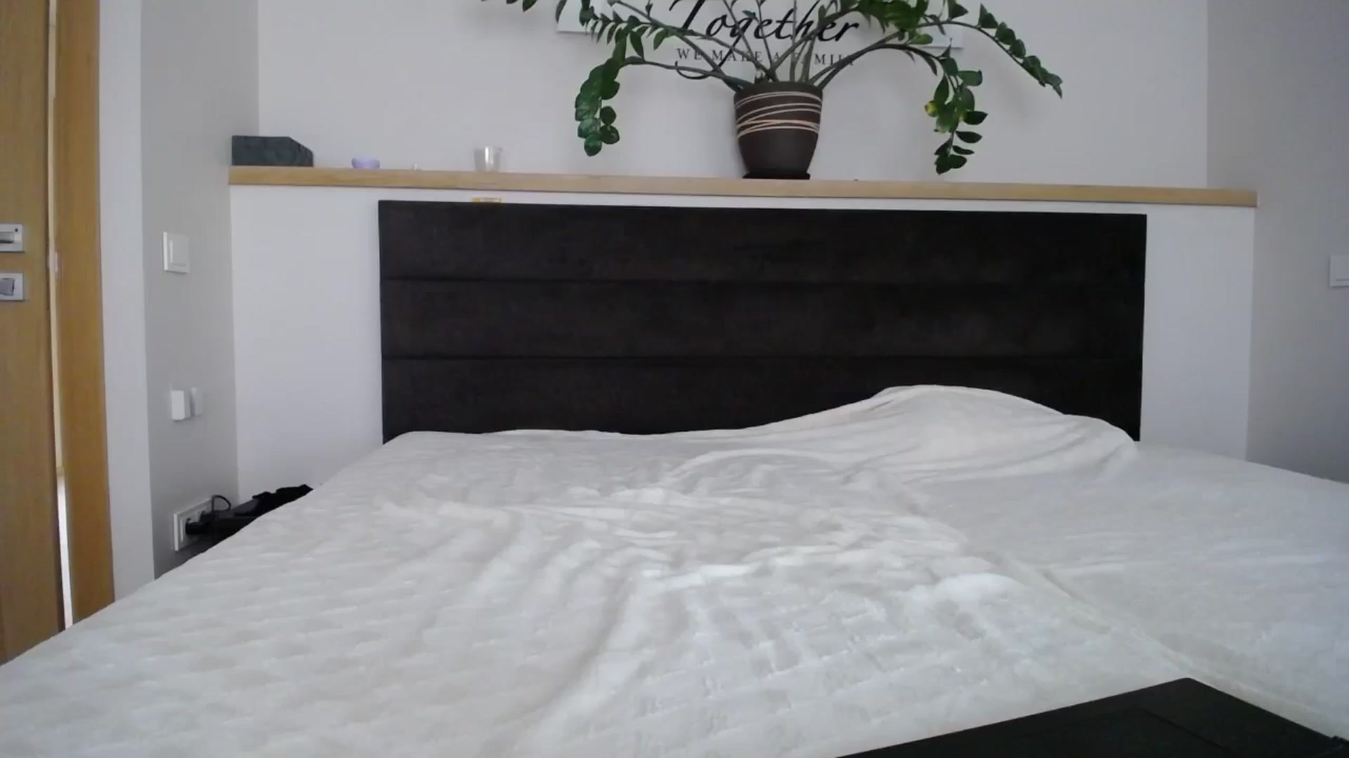 Gallery image thumbnail from EmilyTease's myfreecams stream on, 03/12/2025, 11:57 image 8 of 20