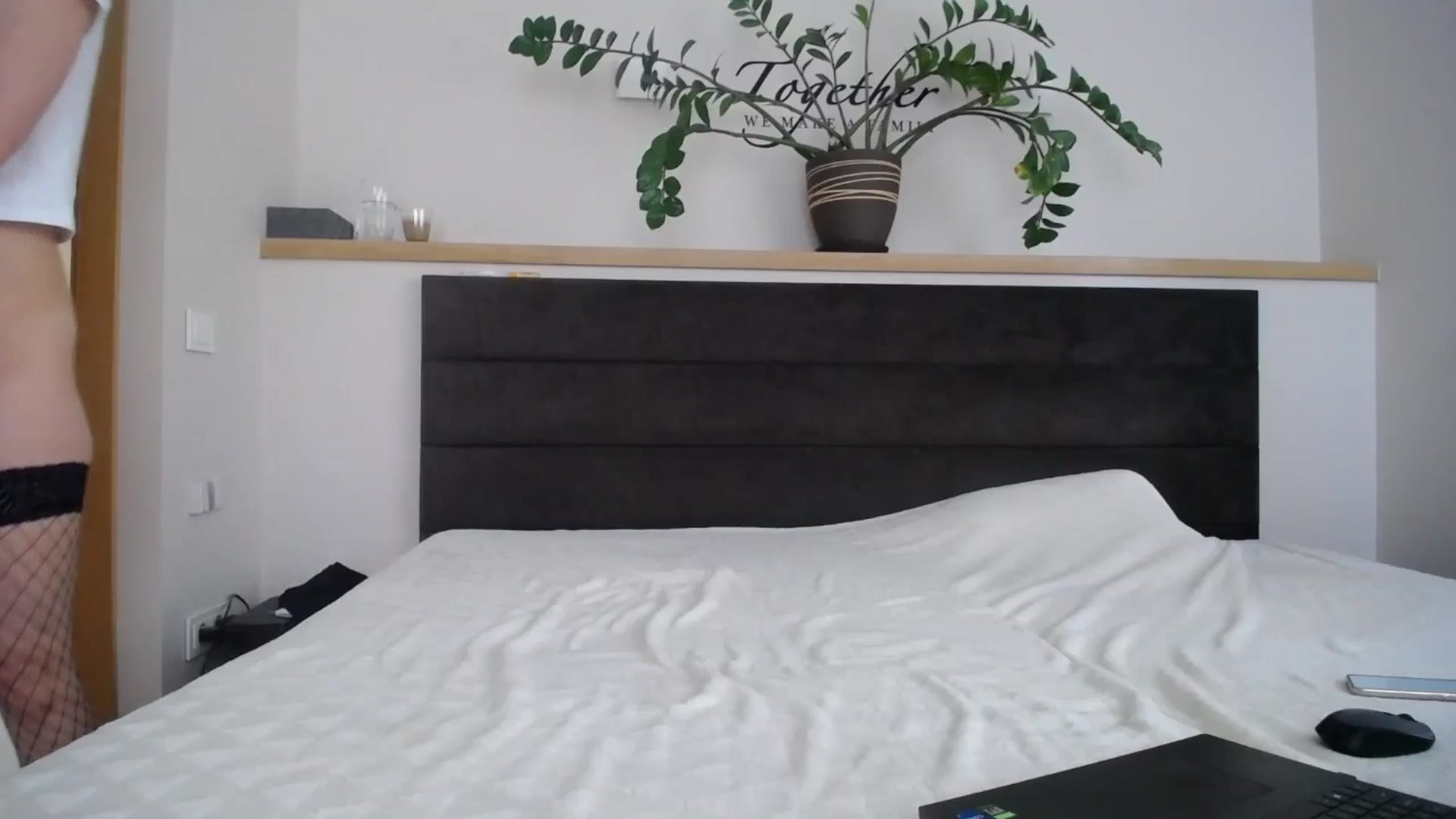Gallery image thumbnail from EmilyTease's myfreecams stream on, 03/27/2025, 11:32 image 2 of 20