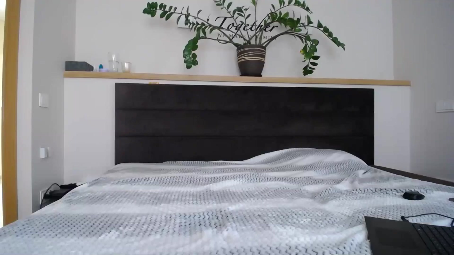 Gallery image thumbnail from EmilyTease's myfreecams stream on, 03/31/2025, 11:43 image 16 of 20
