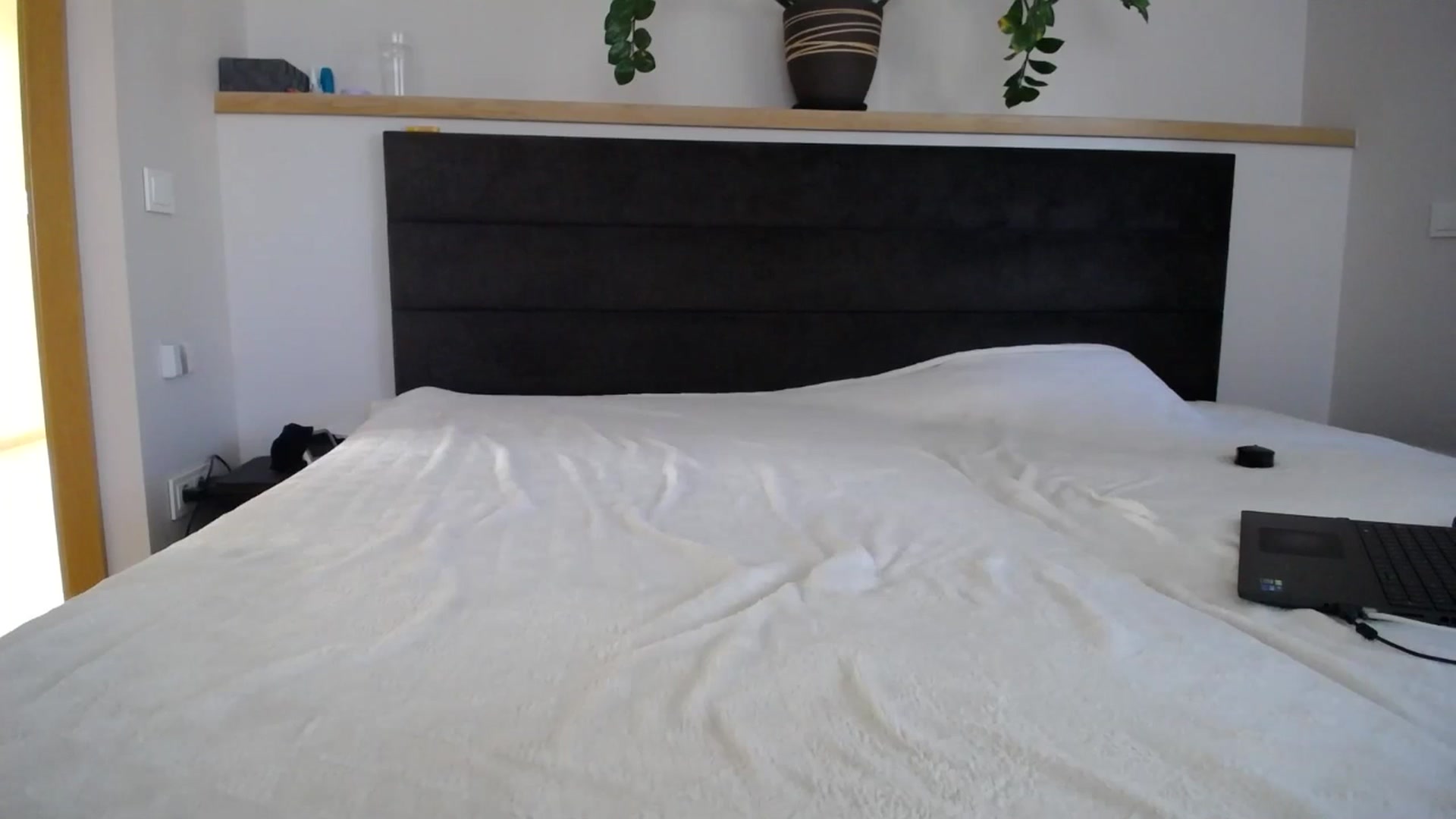 Gallery image thumbnail from EmilyTease's myfreecams stream on, 04/03/2025, 12:09 image 8 of 20