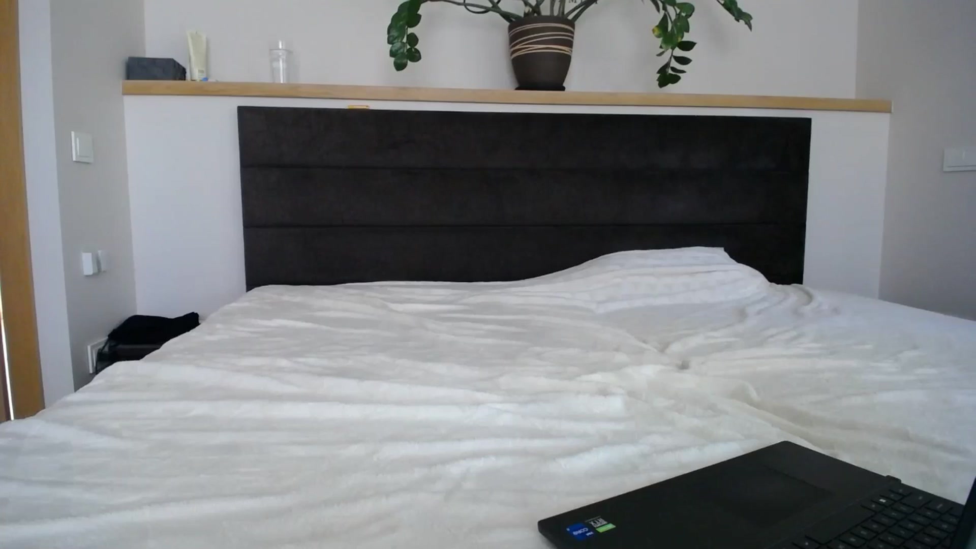 Gallery image thumbnail from EmilyTease's myfreecams stream on, 04/25/2025, 13:24 image 10 of 20