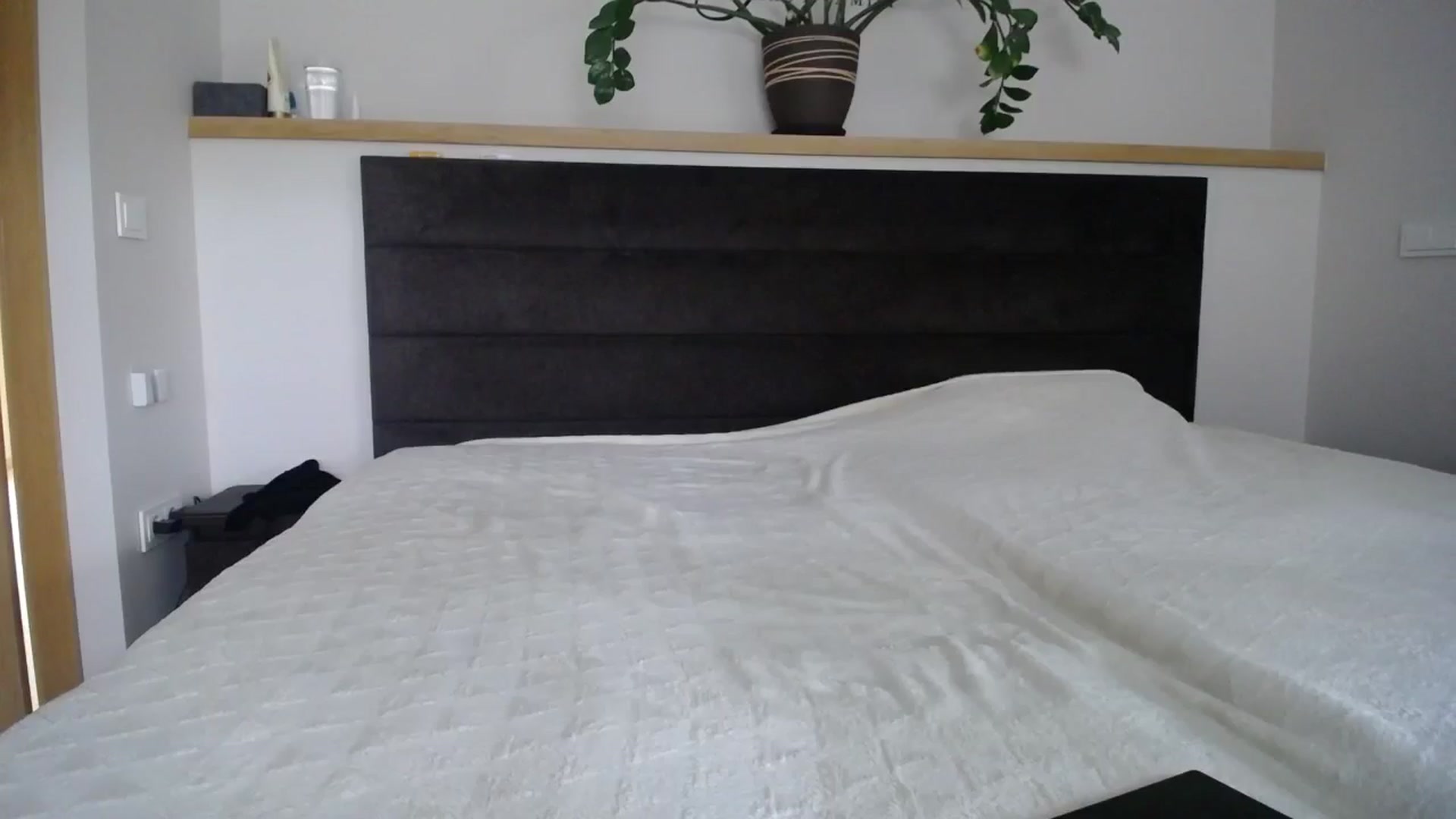 Gallery image thumbnail from EmilyTease's myfreecams stream on, 05/14/2025, 11:51 image 16 of 20