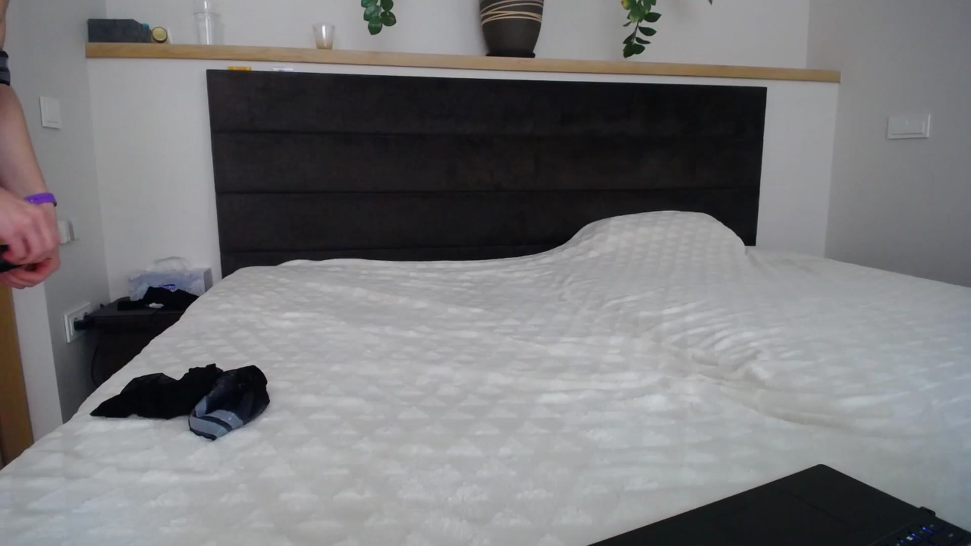 Gallery image thumbnail from EmilyTease's myfreecams stream on, 05/26/2025, 13:41 image 2 of 20