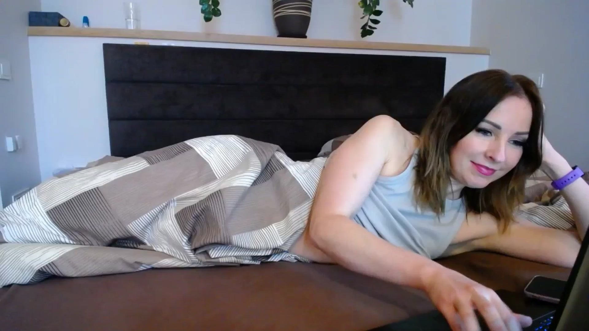 Gallery image thumbnail from EmilyTease's myfreecams stream on, 06/11/2025, 13:41 image 8 of 20