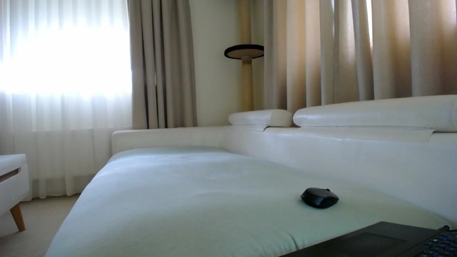 Gallery image thumbnail from EmilyTease's myfreecams stream on, 09/19/2025, 11:52 image 13 of 20