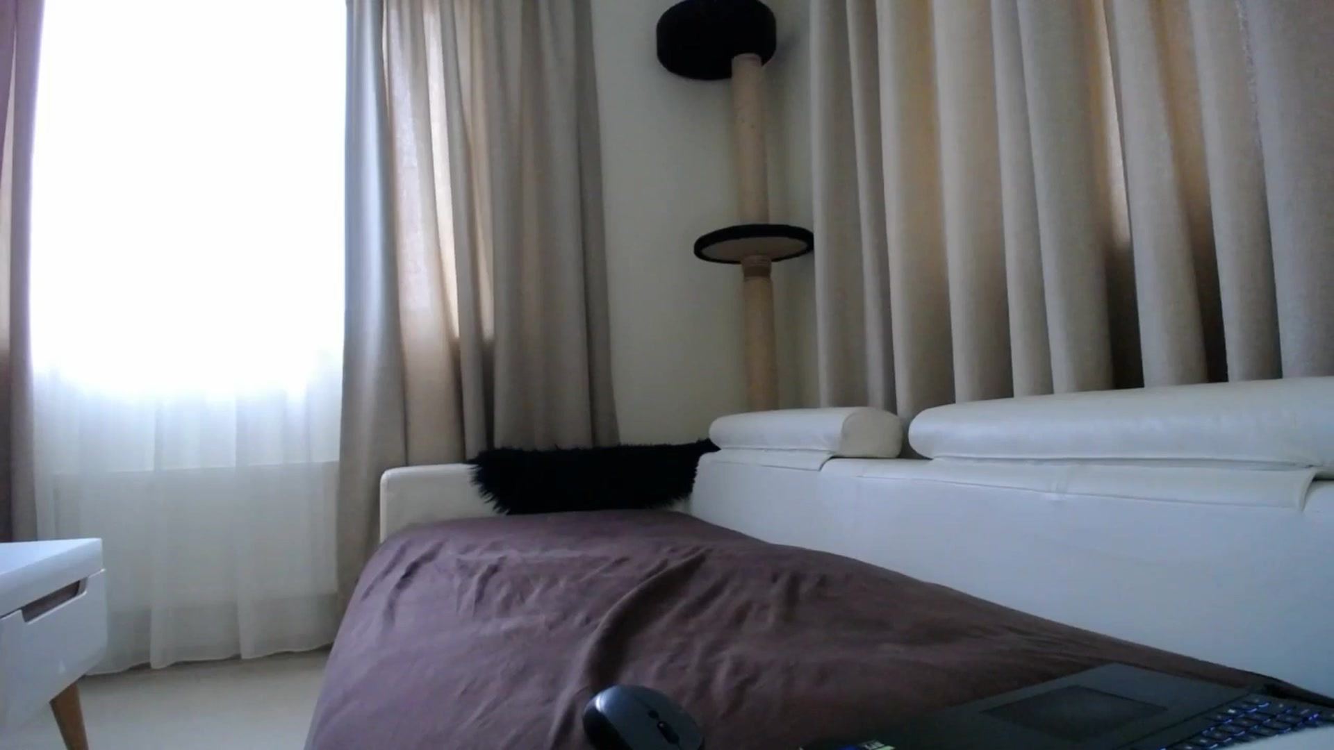 Gallery image thumbnail from EmilyTease's myfreecams stream on, 11/11/2025, 14:40 image 13 of 20