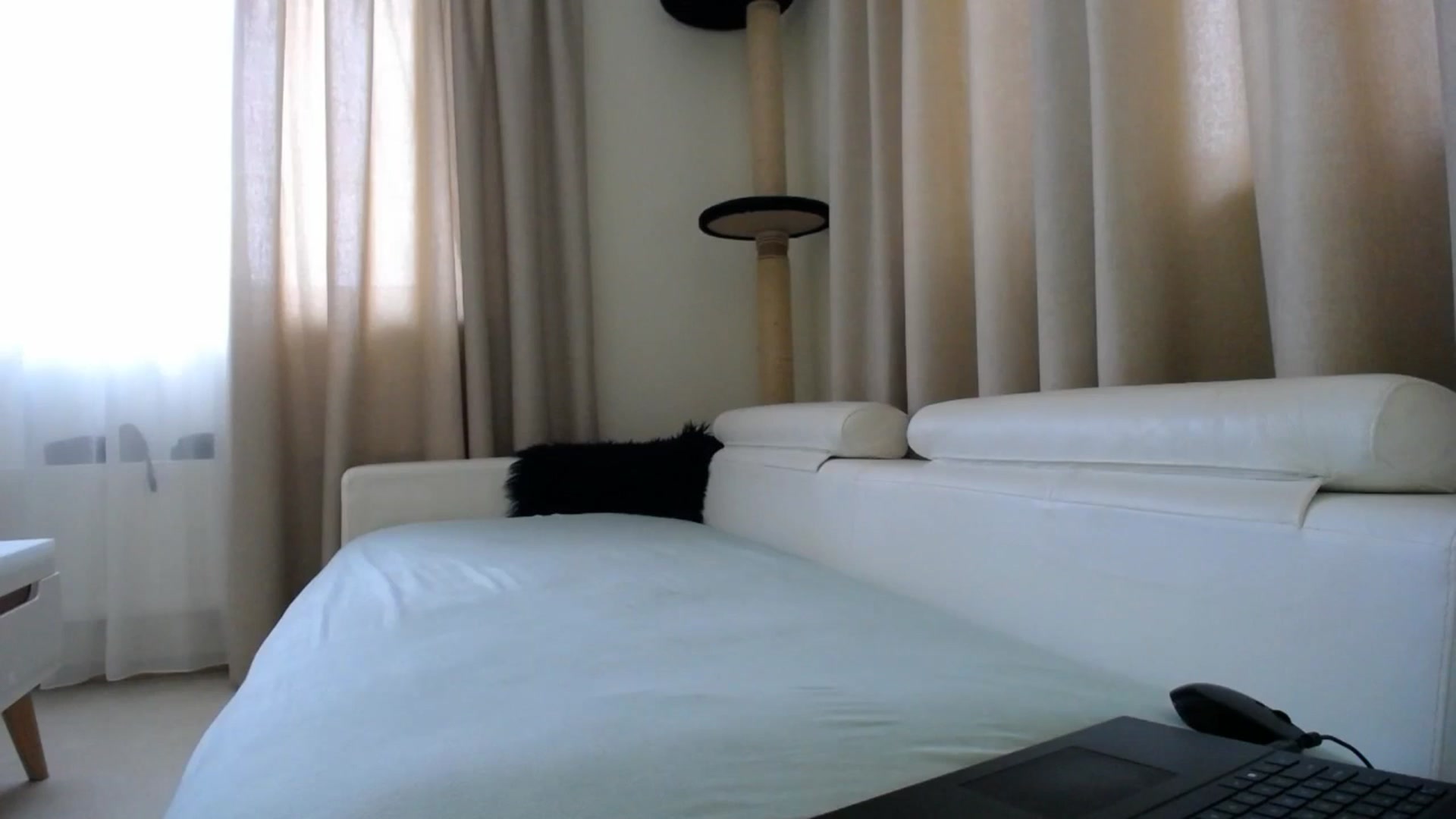 Gallery image thumbnail from EmilyTease's myfreecams stream on, 01/07/2026, 12:45 image 11 of 20