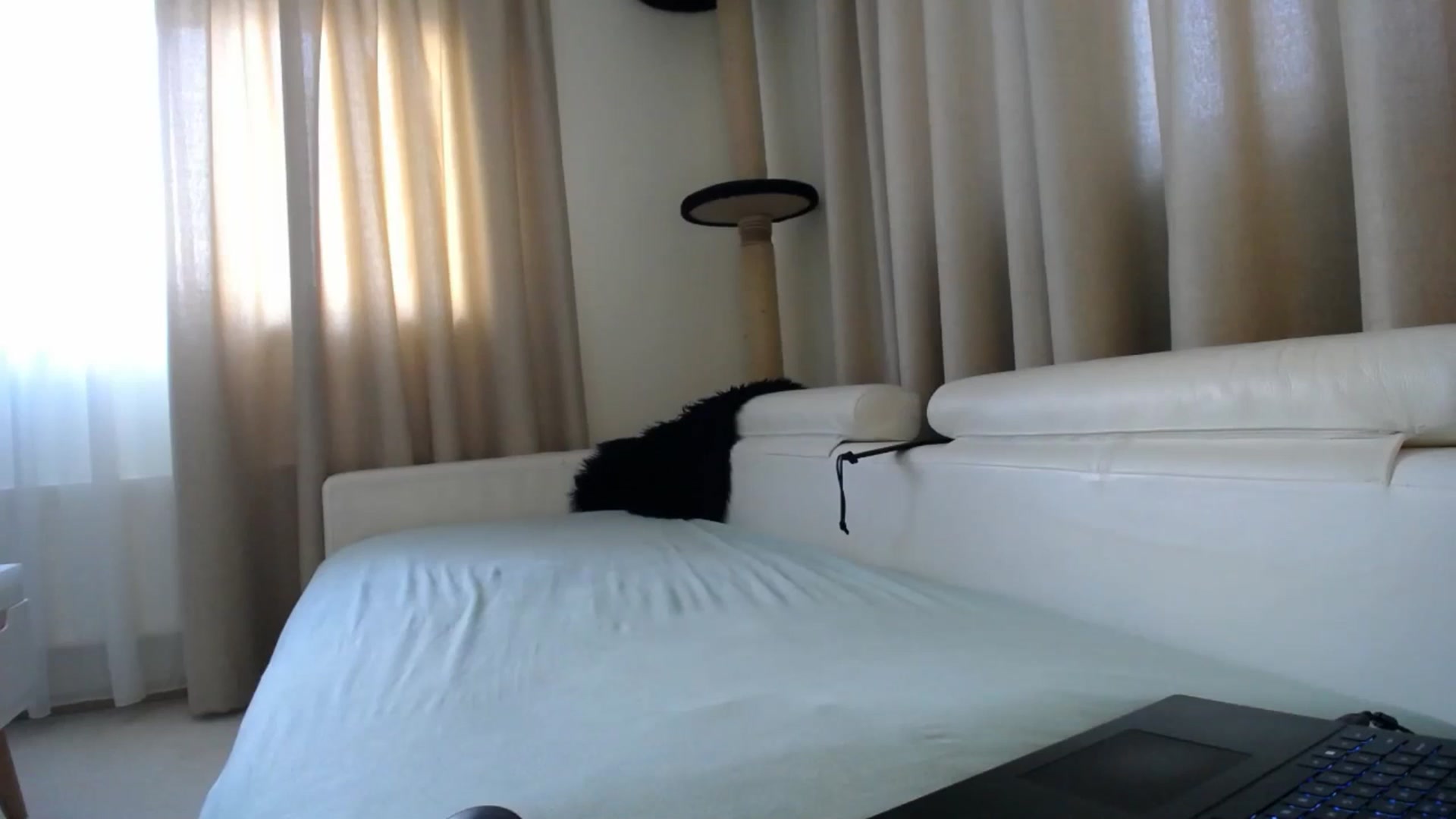 Gallery image thumbnail from EmilyTease's myfreecams stream on, 01/23/2026, 13:50 image 14 of 20
