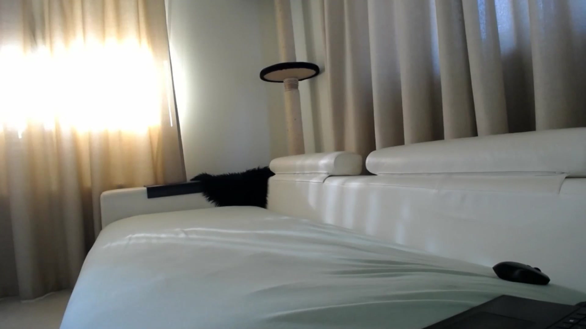 Gallery image thumbnail from EmilyTease's myfreecams stream on, 03/12/2026, 14:09 image 6 of 20