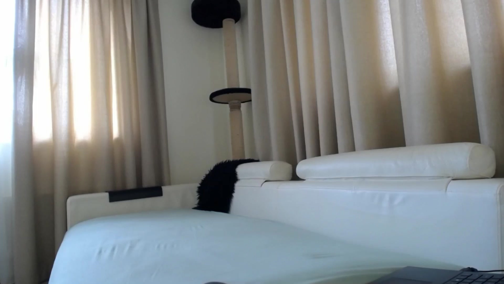 Gallery image thumbnail from EmilyTease's myfreecams stream on, 04/09/2026, 12:11 image 18 of 20