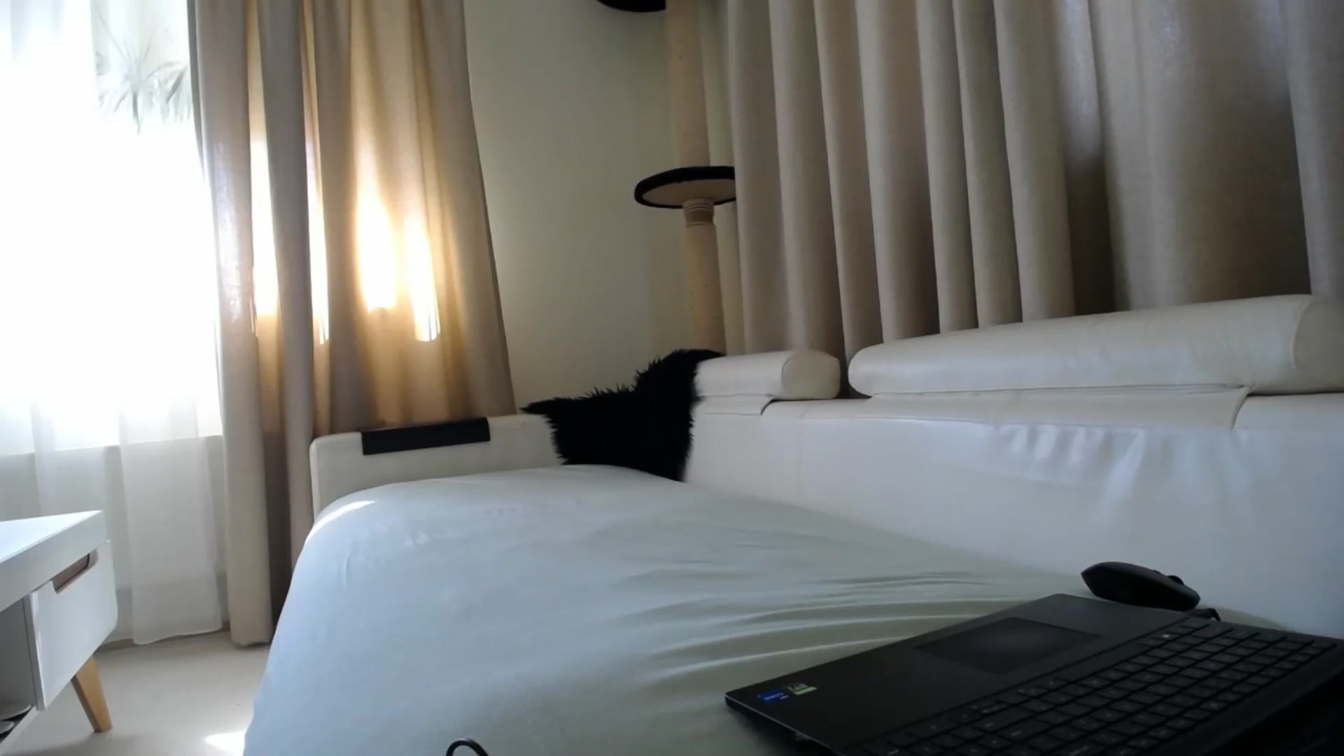 Gallery image thumbnail from EmilyTease's myfreecams stream on, 05/04/2026, 13:08 image 7 of 20