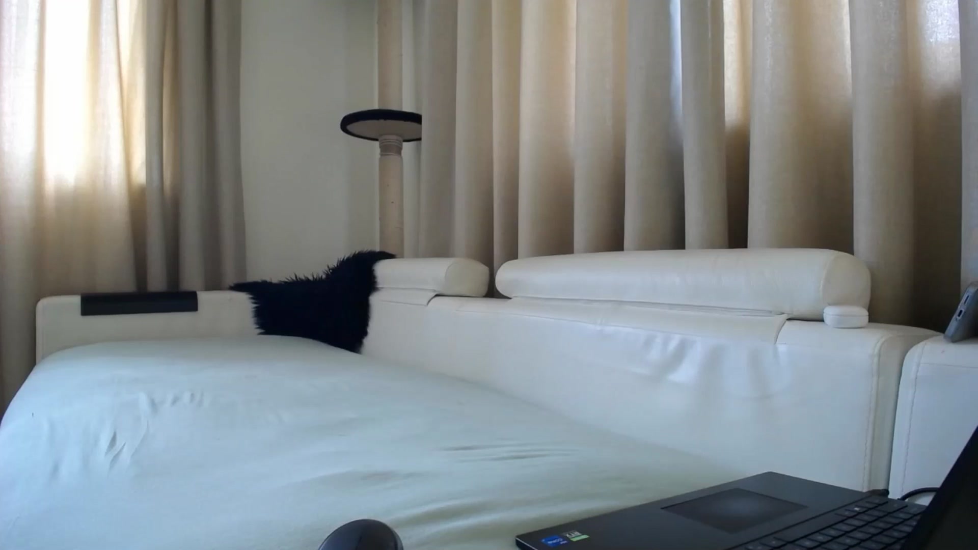 Gallery image thumbnail from EmilyTease's myfreecams stream on, 05/06/2026, 10:47 image 16 of 20