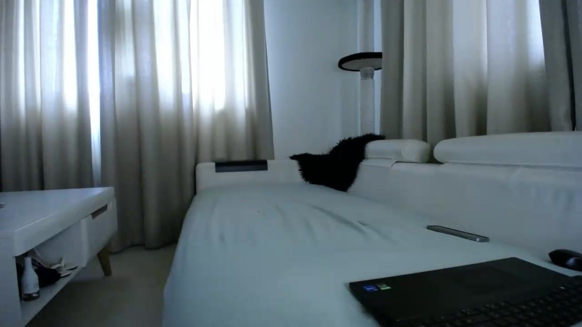 Gallery image thumbnail from EmilyTease's myfreecams stream on, 05/13/2026, 13:06 image 7 of 20