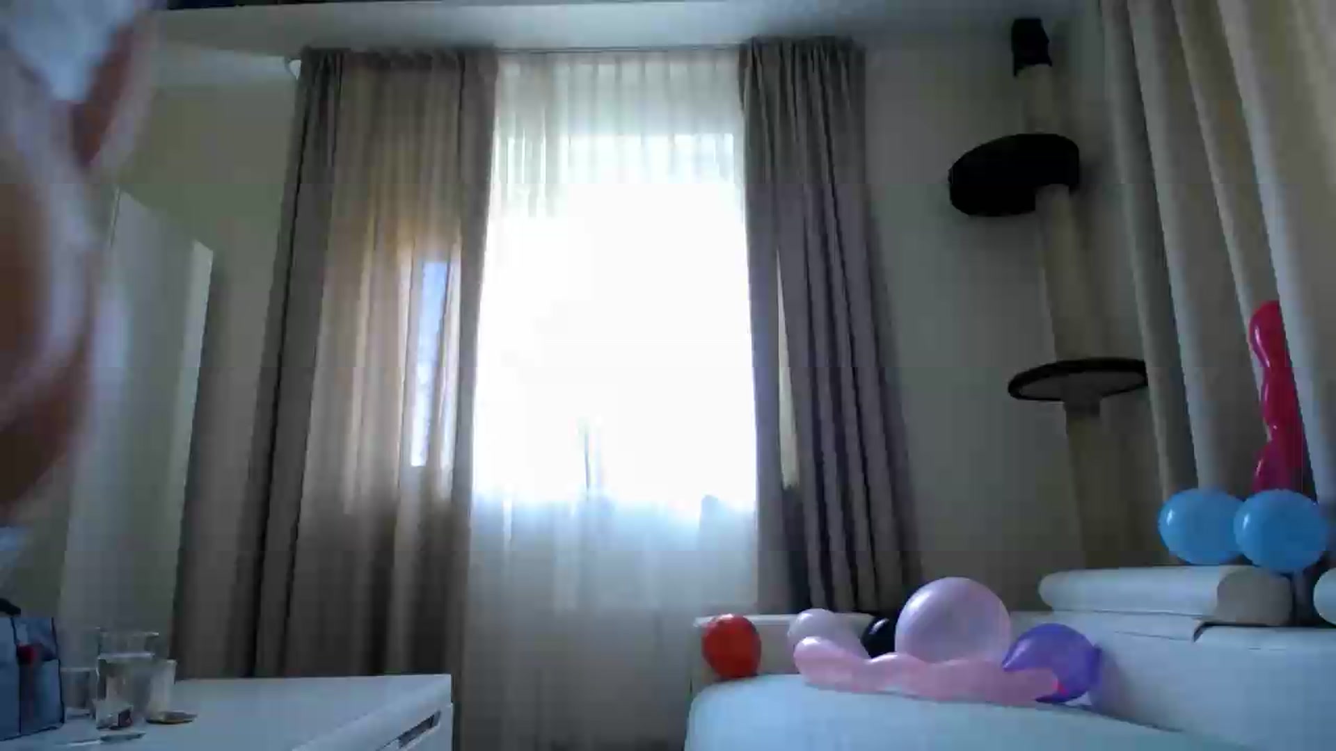Gallery image thumbnail from EmilyTease's myfreecams stream on, 08/13/2026, 13:33 image 1 of 20