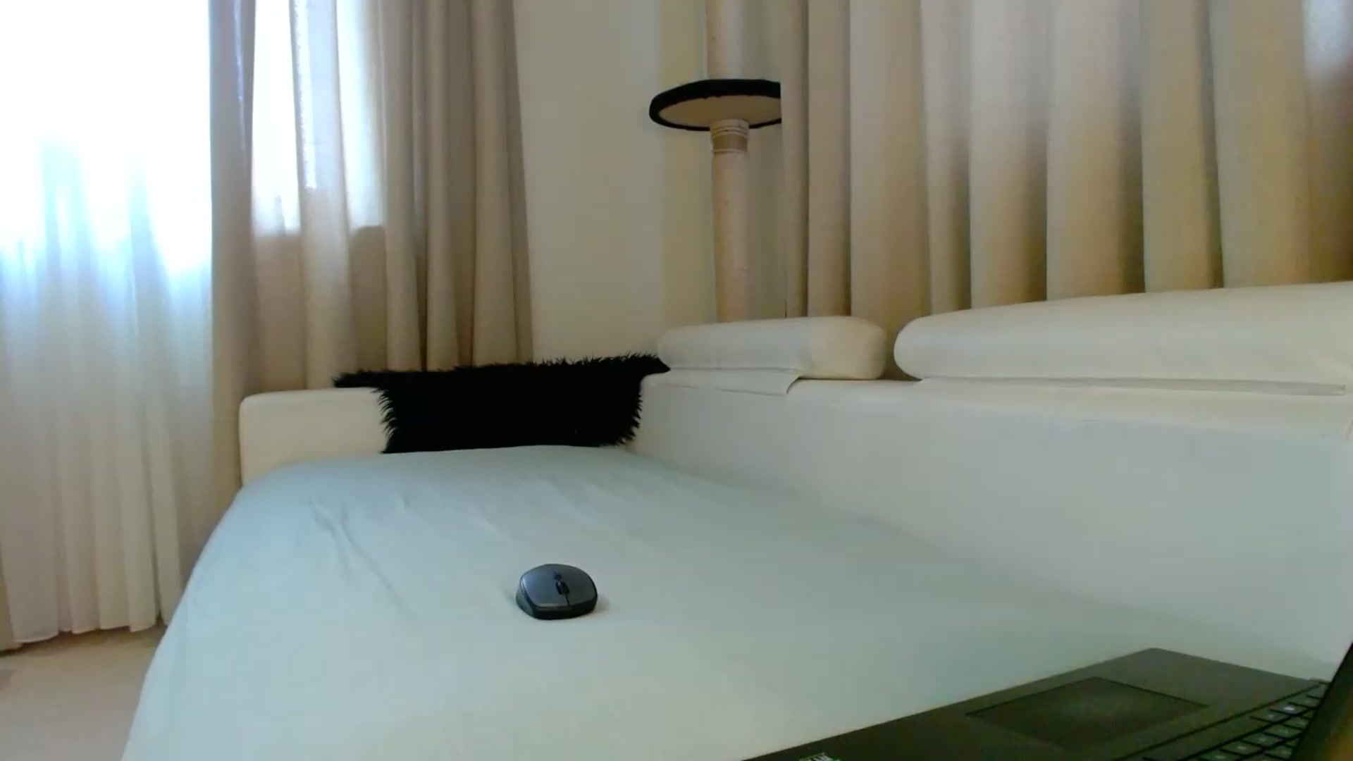 Gallery image thumbnail from EmilyTease's myfreecams stream on, 09/04/2026, 10:12 image 5 of 20