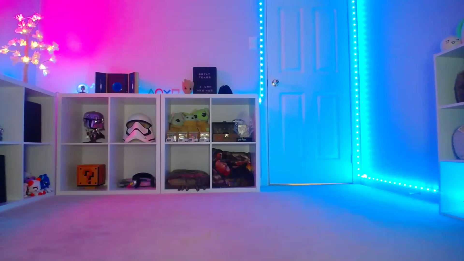 Gallery image thumbnail from EmilyTokes's myfreecams stream on, 01/29/2023, 05:49 image 15 of 20