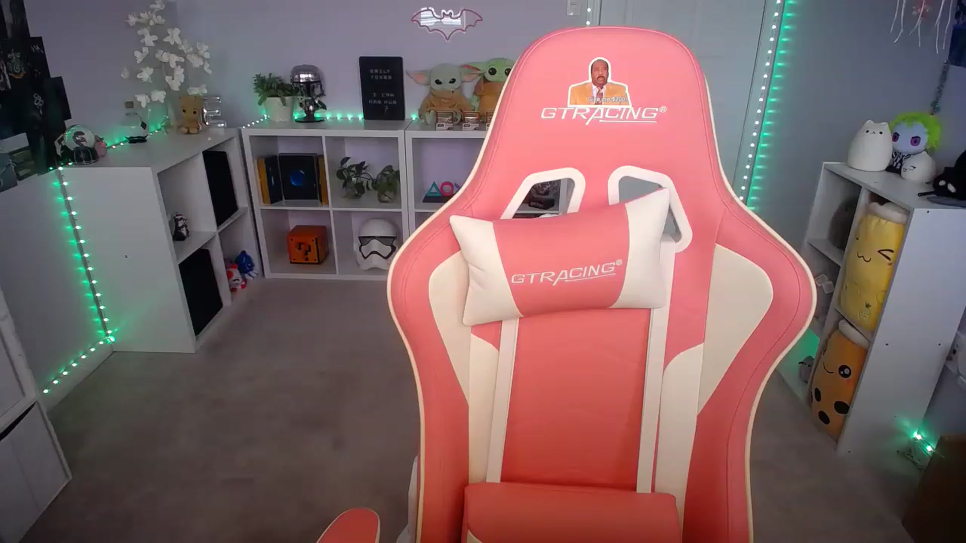 Gallery image thumbnail from EmilyTokes's myfreecams stream on, 04/03/2023, 17:46 image 11 of 20