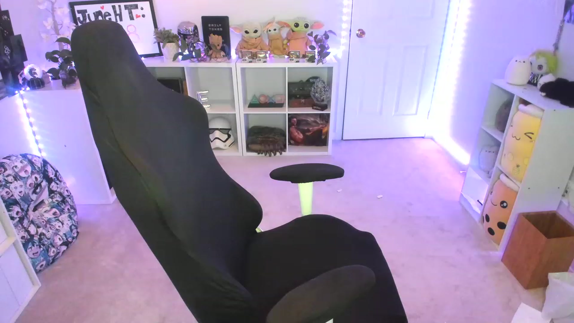 Gallery image thumbnail from EmilyTokes's myfreecams stream on, 06/03/2023, 04:41 image 19 of 20