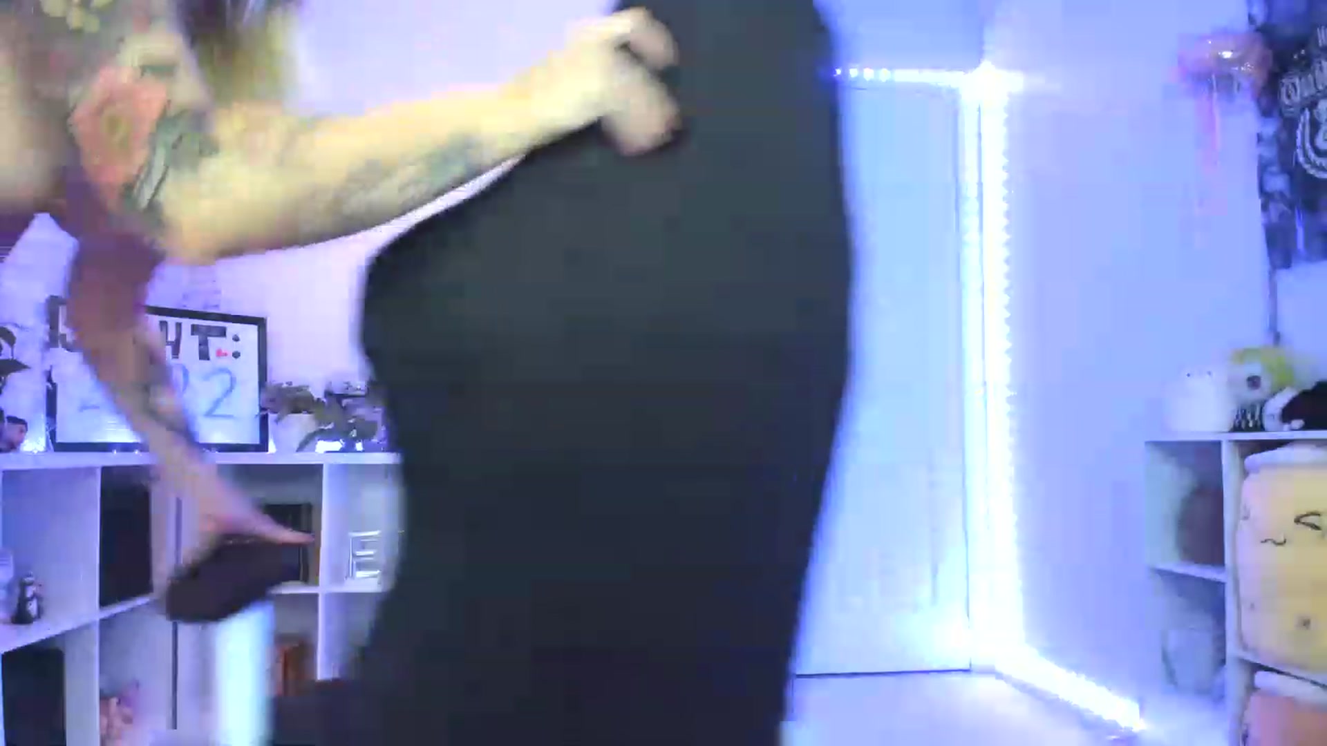 Gallery image thumbnail from EmilyTokes's myfreecams stream on, 06/03/2023, 06:51 image 13 of 20