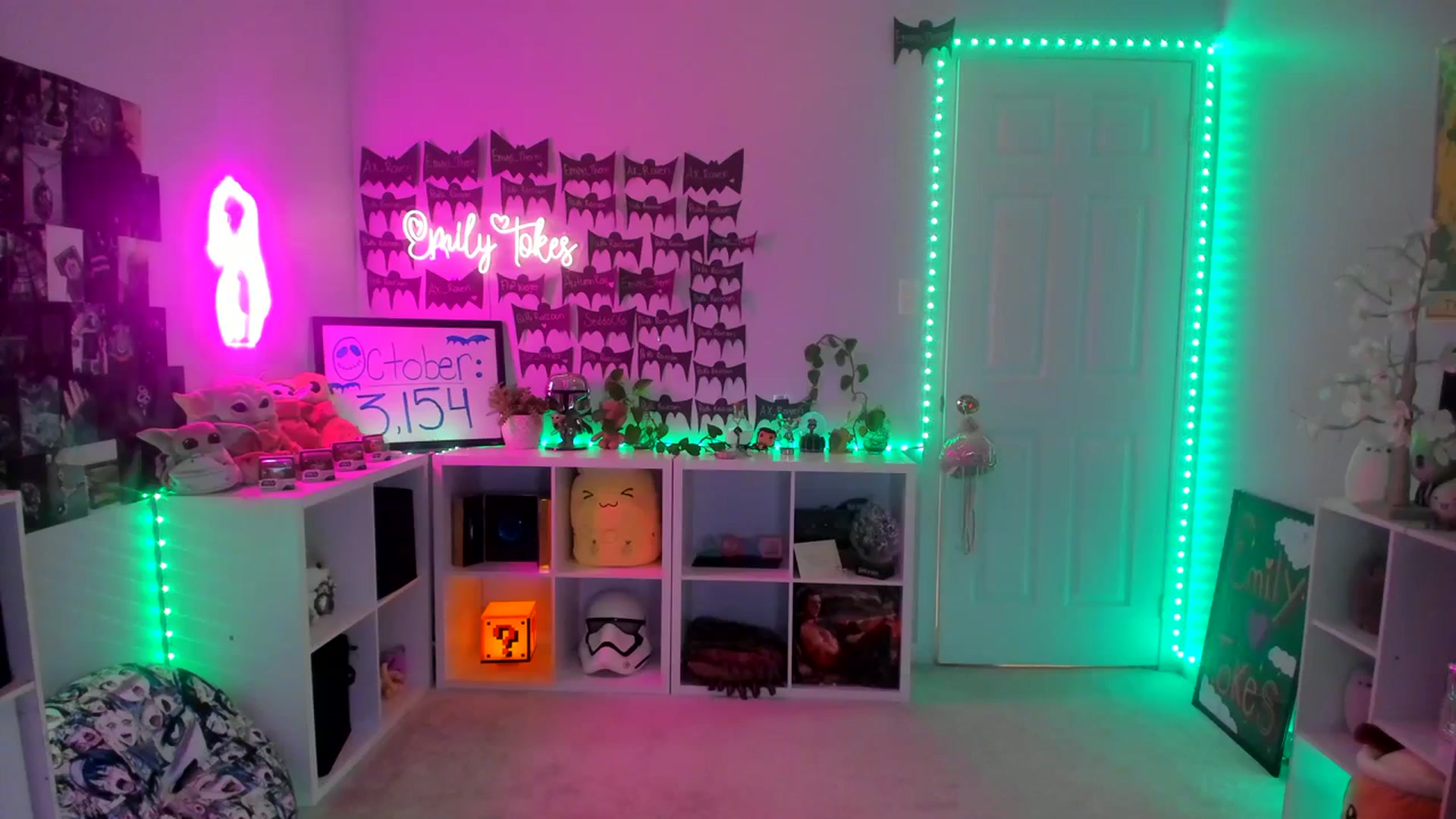 Gallery image thumbnail from EmilyTokes's myfreecams stream on, 10/05/2023, 03:48 image 7 of 20