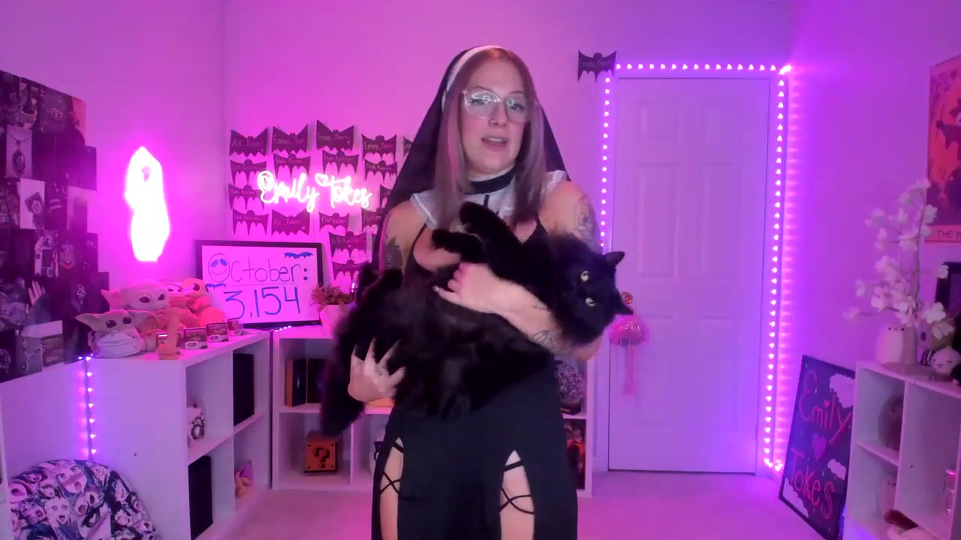 Gallery image thumbnail from EmilyTokes's myfreecams stream on, 10/07/2023, 03:16 image 8 of 20