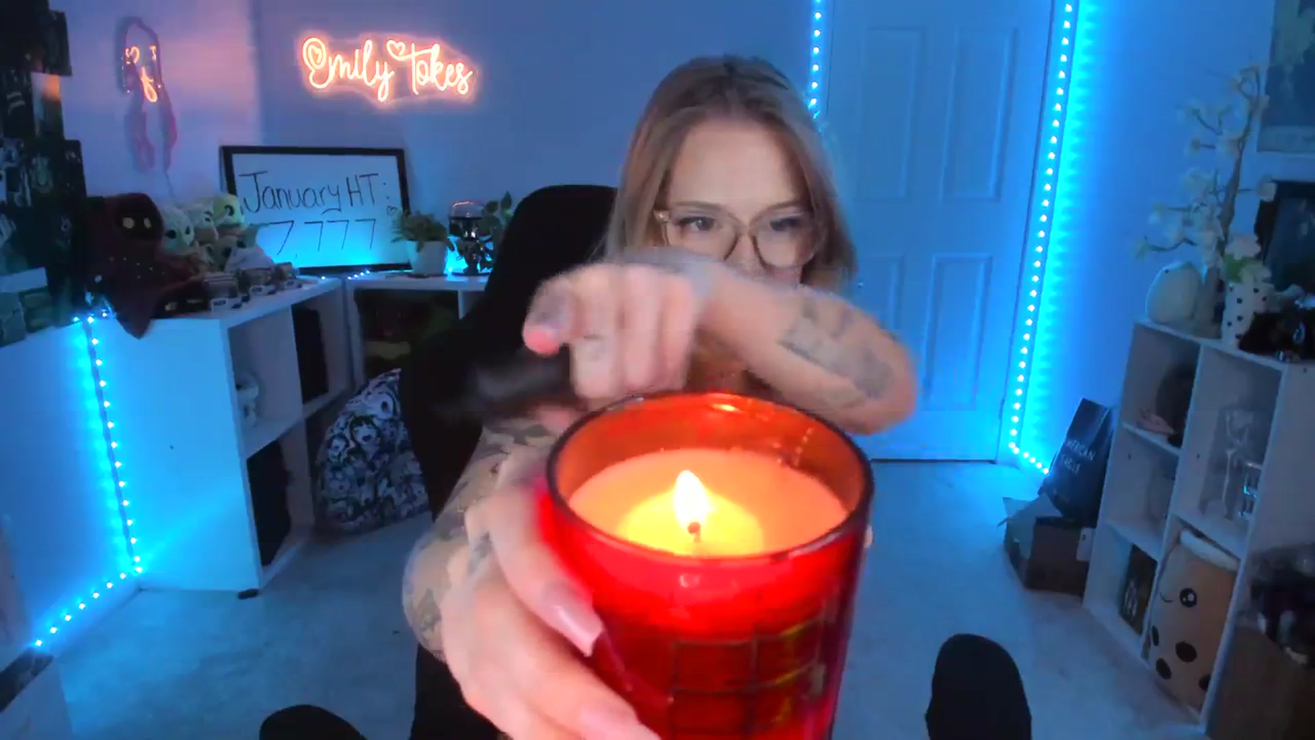 Gallery image thumbnail from EmilyTokes's myfreecams stream on, 01/25/2024, 05:34 image 16 of 20
