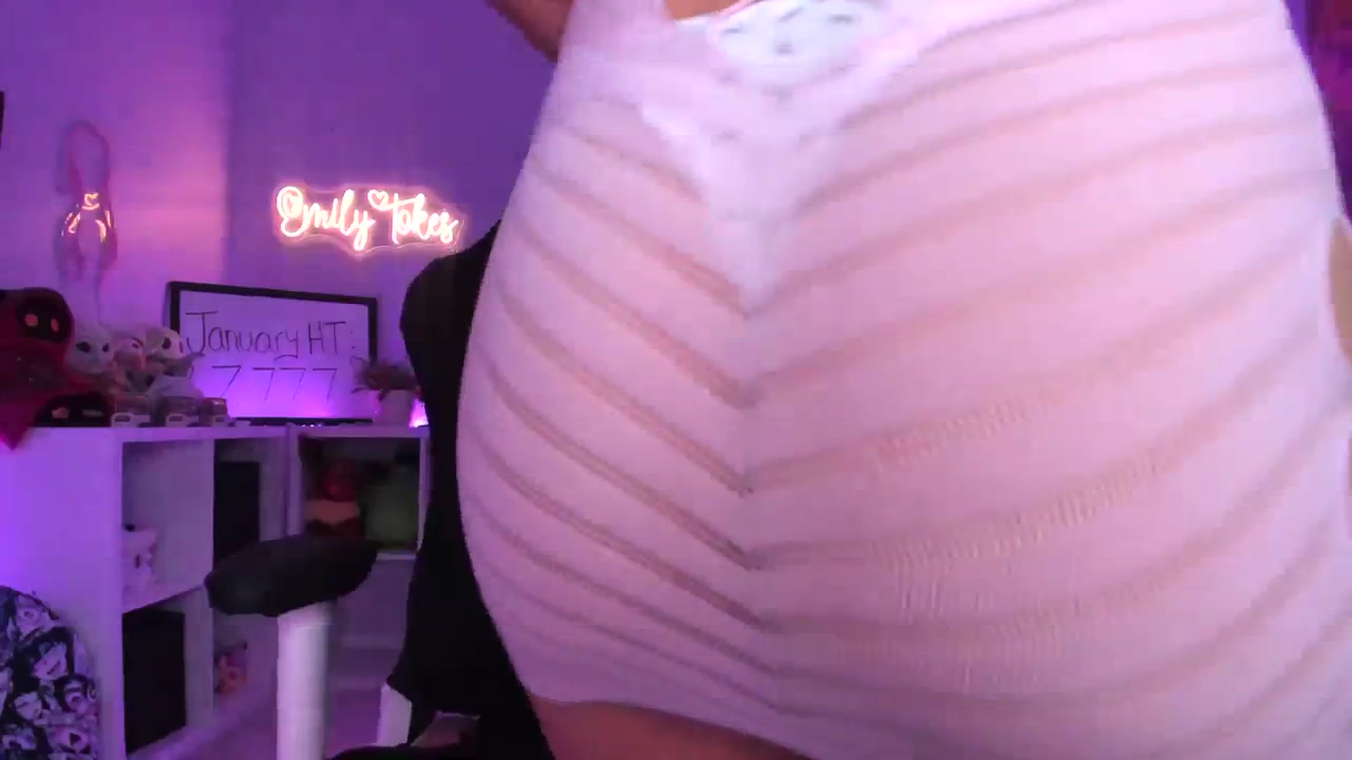 Gallery image thumbnail from EmilyTokes's myfreecams stream on, 01/27/2024, 04:42 image 20 of 20