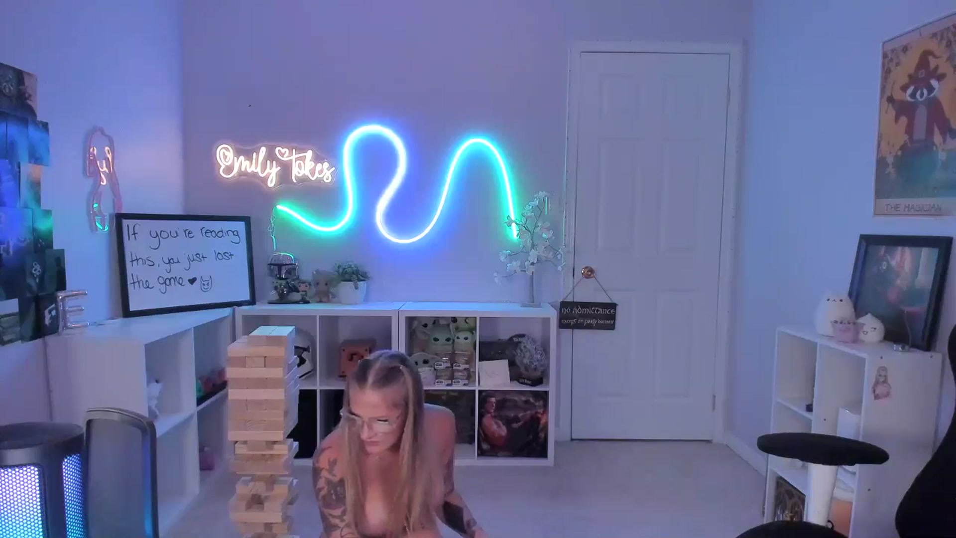 Gallery image thumbnail from EmilyTokes's myfreecams stream on, 07/13/2024, 05:06 image 14 of 20