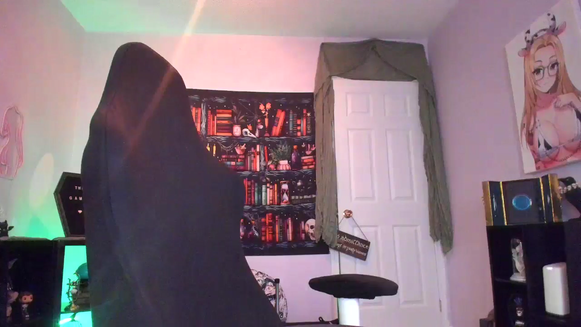 Gallery image thumbnail from EmilyTokes's myfreecams stream on, 09/16/2024, 02:31 image 20 of 20