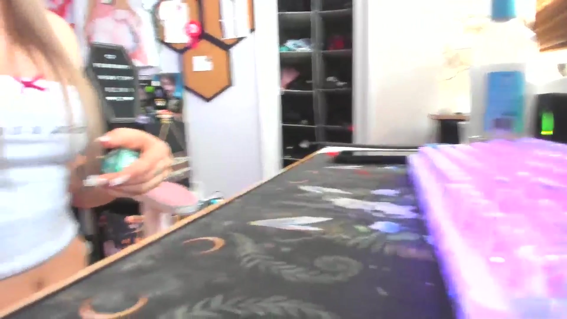 Gallery image thumbnail from EmilyTokes's myfreecams stream on, 02/19/2025, 18:46 image 3 of 20