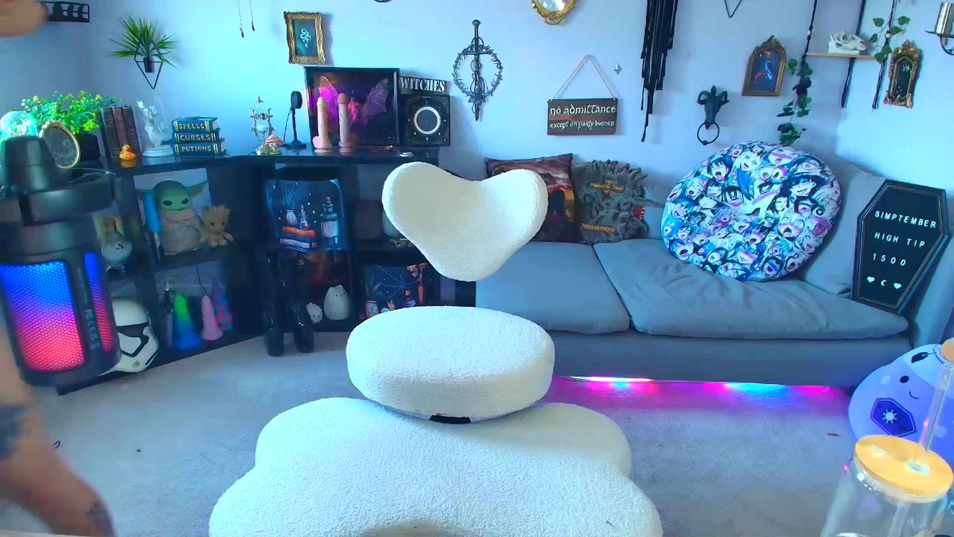 Gallery image thumbnail from EmilyTokes's myfreecams stream on, 09/12/2025, 17:36 image 20 of 20