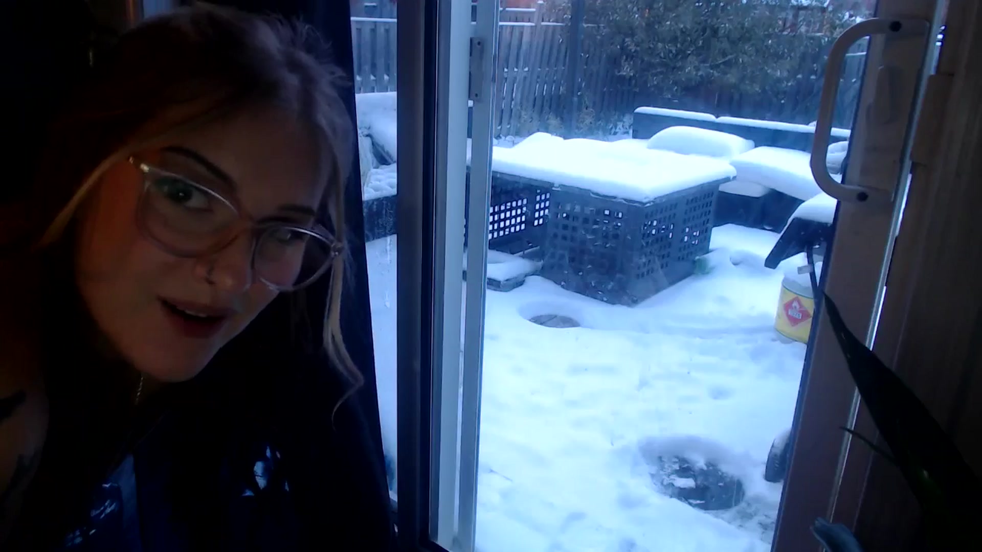 Gallery image thumbnail from EmilyTokes's myfreecams stream on, 11/10/2025, 22:06 image 15 of 20