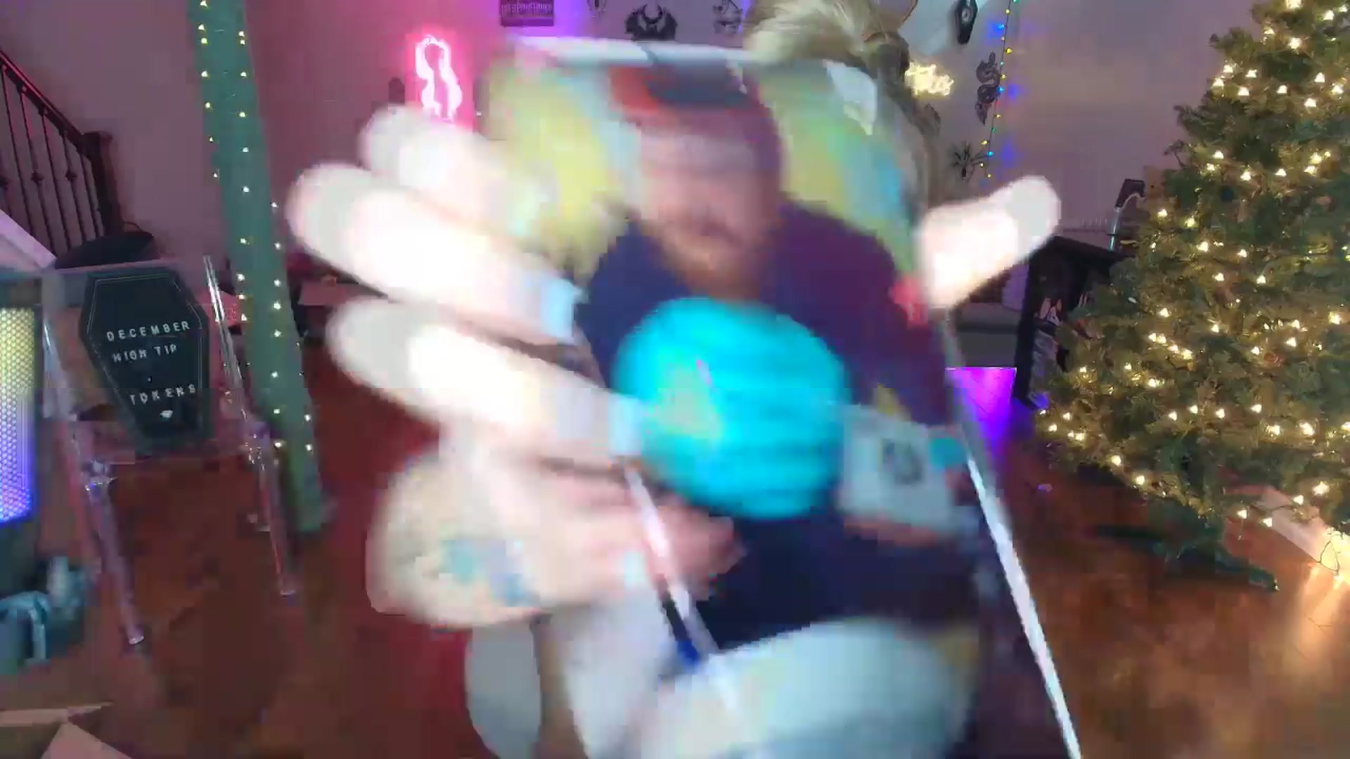 Gallery image thumbnail from EmilyTokes's myfreecams stream on, 12/15/2025, 20:06 image 4 of 20