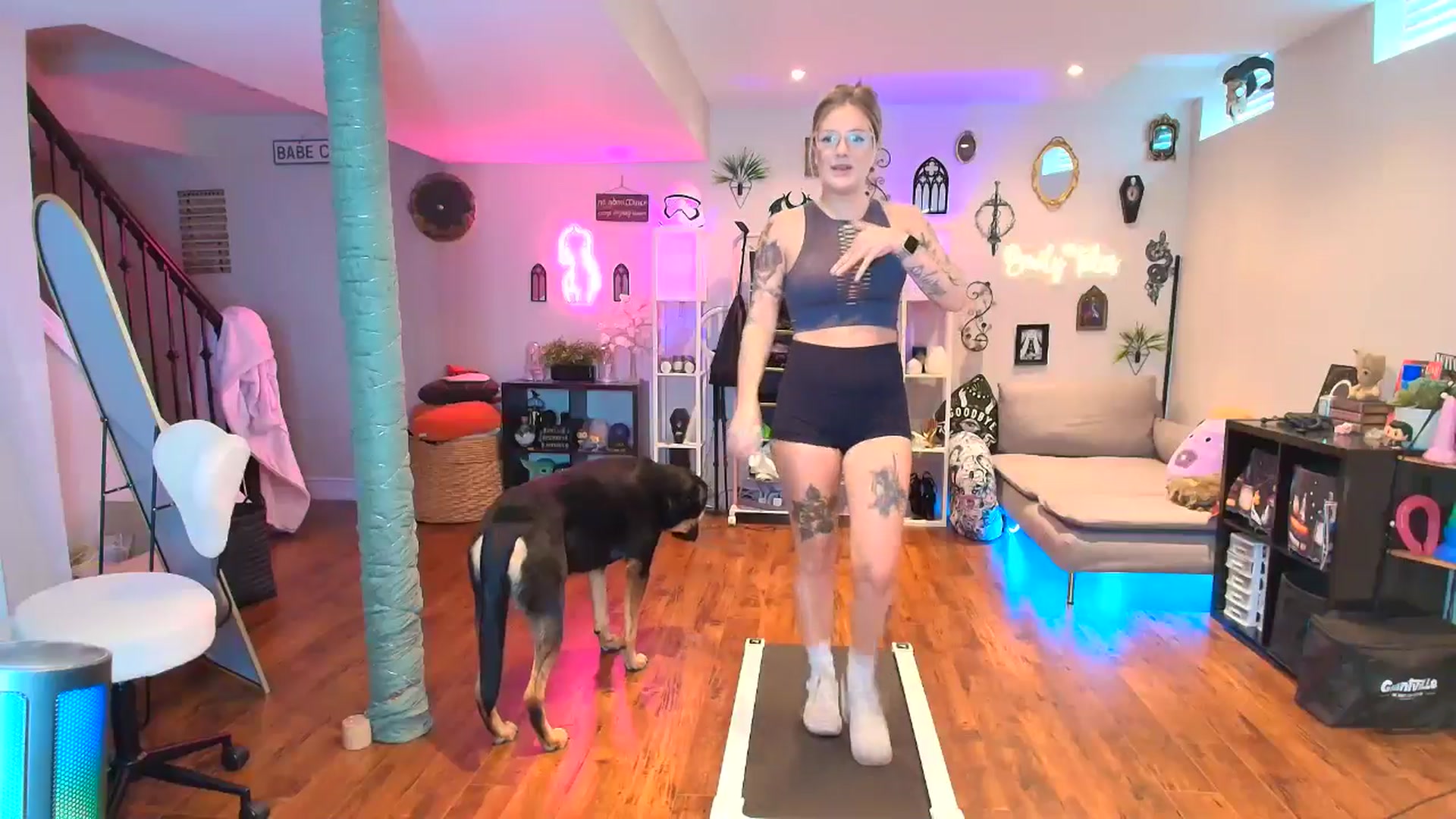 Gallery image thumbnail from EmilyTokes's myfreecams stream on, 01/08/2026, 18:28 image 4 of 20