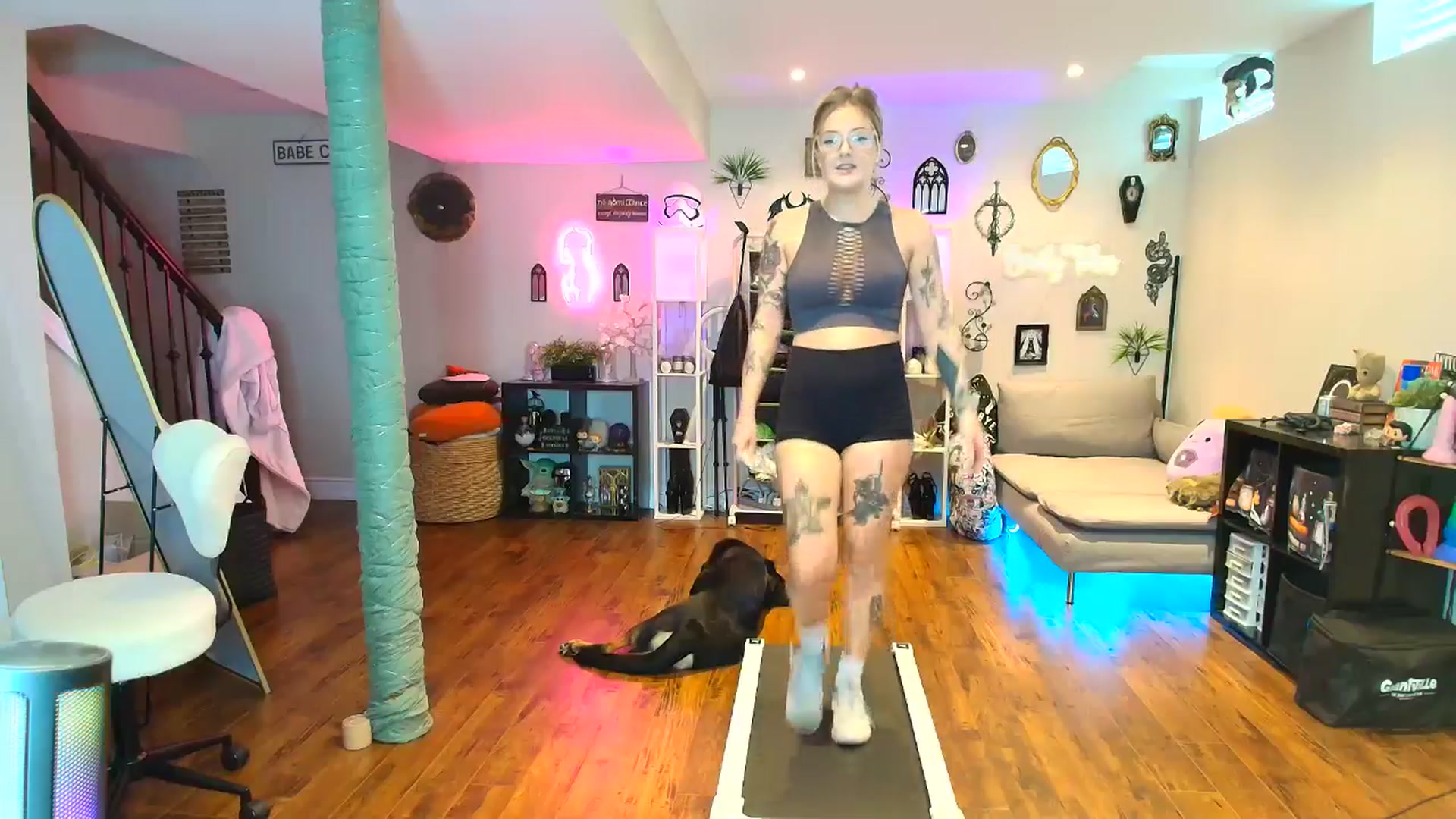 Gallery image thumbnail from EmilyTokes's myfreecams stream on, 01/08/2026, 18:28 image 5 of 20