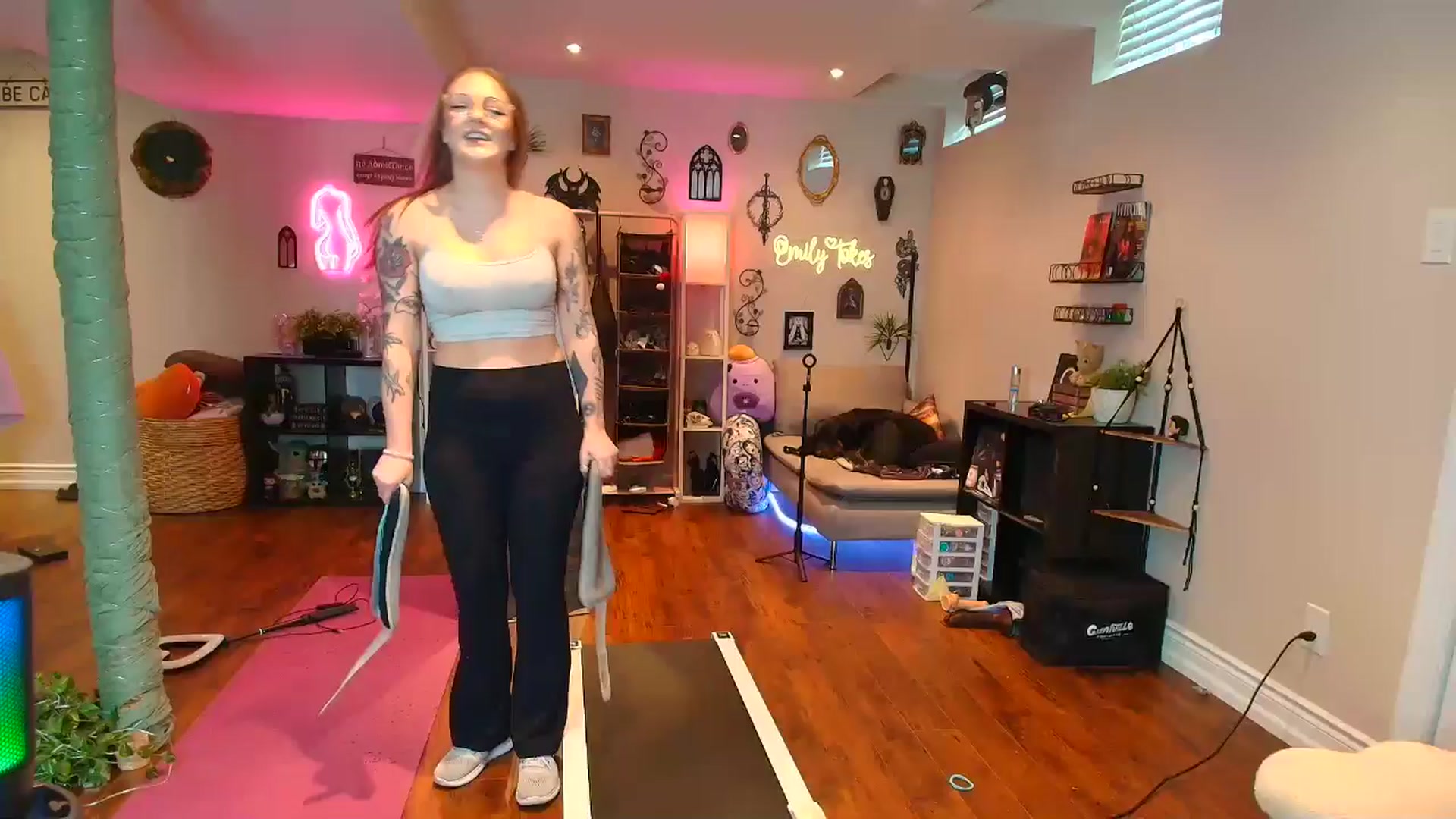 Gallery image thumbnail from EmilyTokes's myfreecams stream on, 03/20/2026, 17:29 image 1 of 20