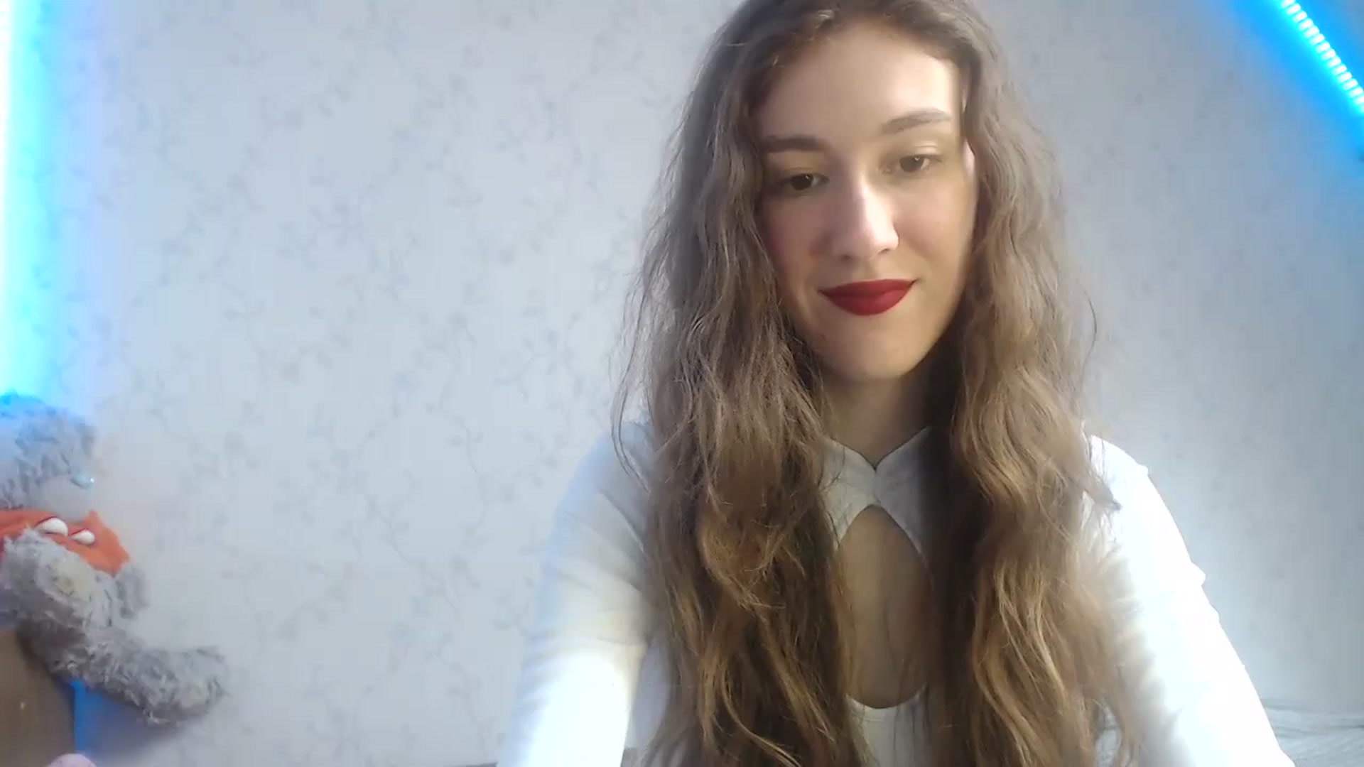 Gallery image thumbnail from EmilyWall's myfreecams stream on, 12/18/2023, 10:53 image 6 of 20