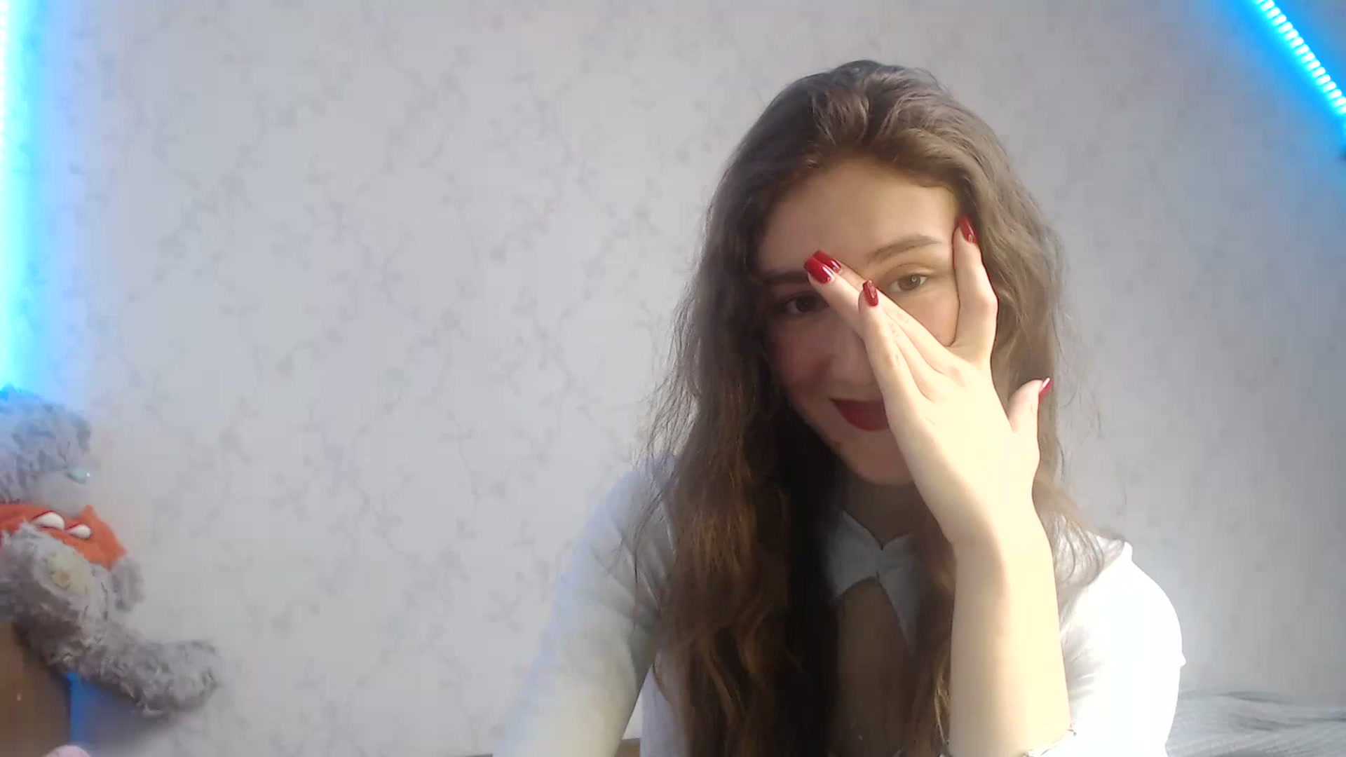 Gallery image thumbnail from EmilyWall's myfreecams stream on, 12/18/2023, 10:53 image 1 of 20