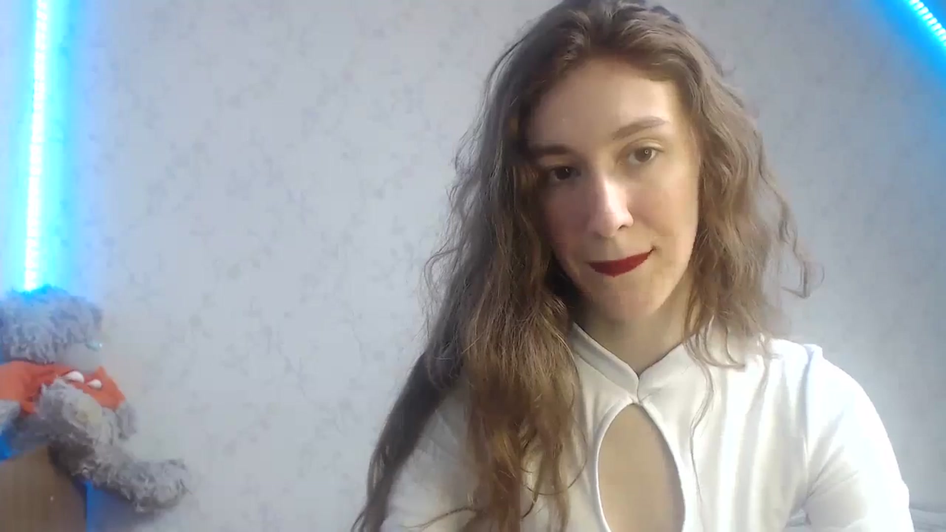 Gallery image thumbnail from EmilyWall's myfreecams stream on, 12/18/2023, 10:53 image 19 of 20