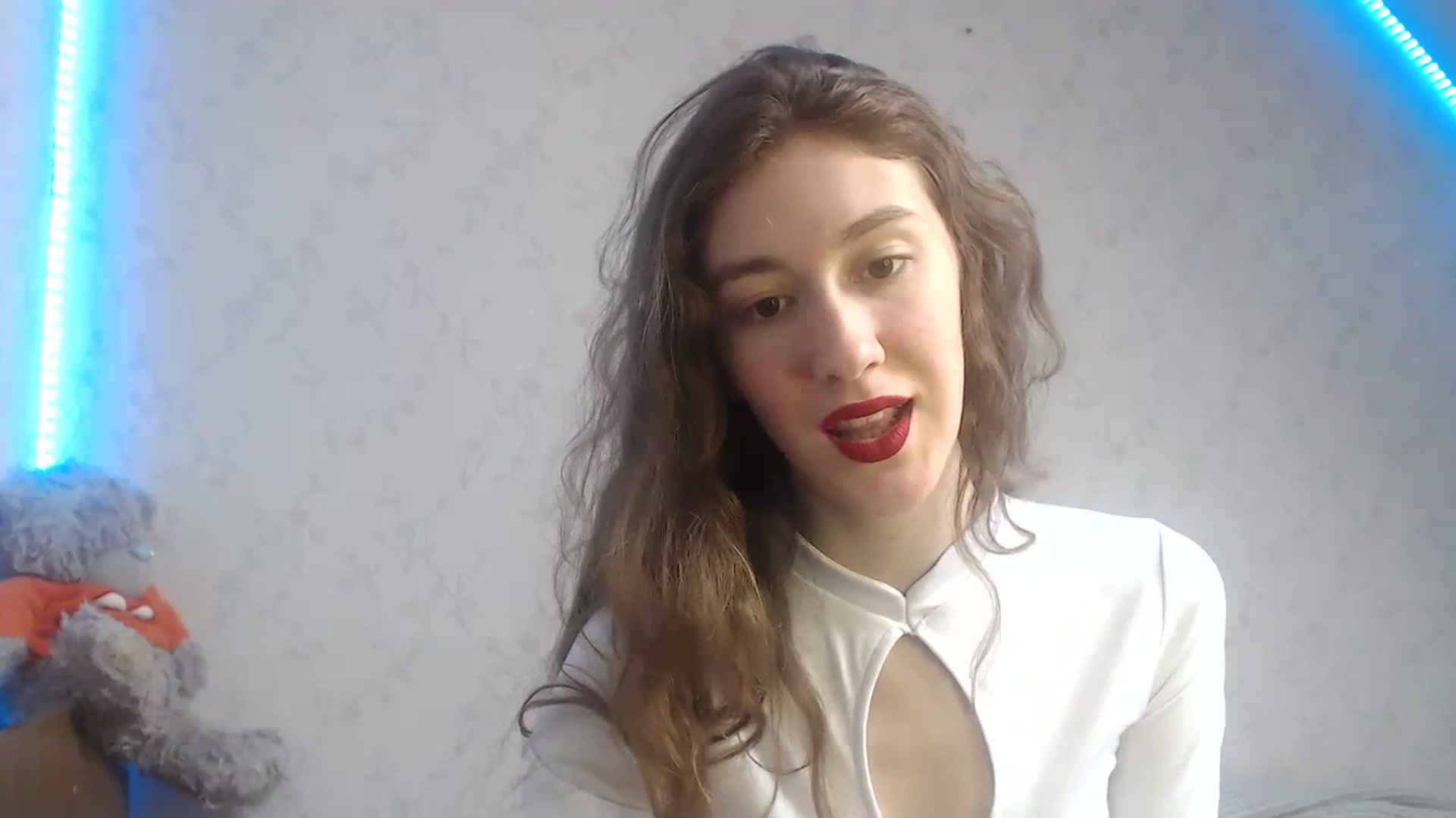 Gallery image thumbnail from EmilyWall's myfreecams stream on, 12/18/2023, 10:53 image 17 of 20