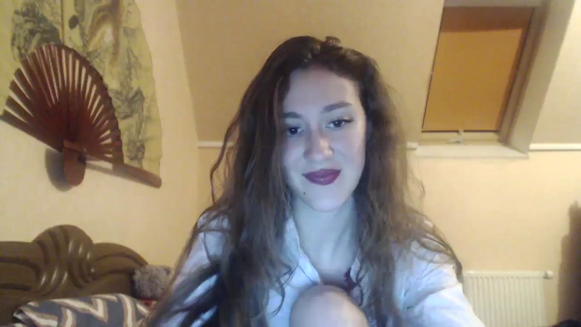 Gallery image thumbnail from EmilyWall's myfreecams stream on, 12/25/2023, 19:07 image 12 of 20