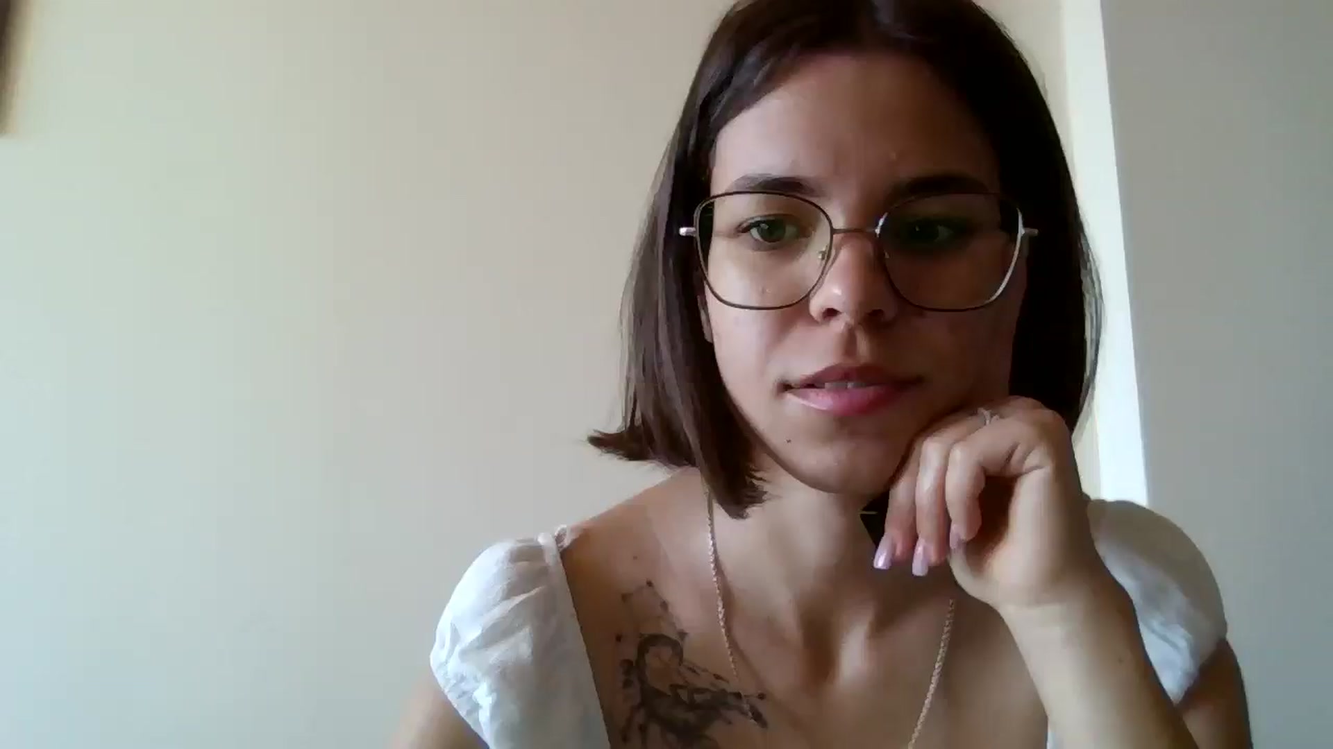 Gallery image thumbnail from EmilyWills's myfreecams stream on, 10/30/2025, 12:36 image 2 of 20