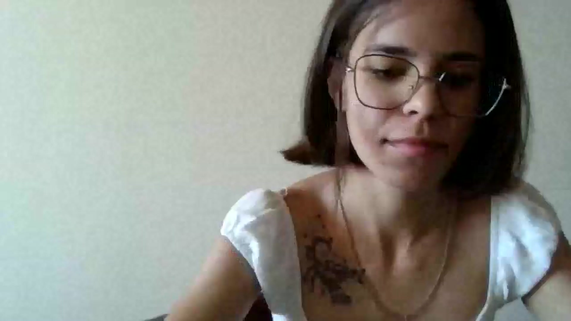 Gallery image thumbnail from EmilyWills's myfreecams stream on, 10/30/2025, 12:36 image 12 of 20